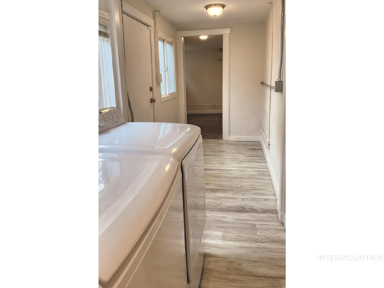 3377 W Nez Perce St, Boise, Idaho 83705, 2 Bedrooms, 1 Bathroom, Residential Income For Sale, Price $459,900,MLS 98967041