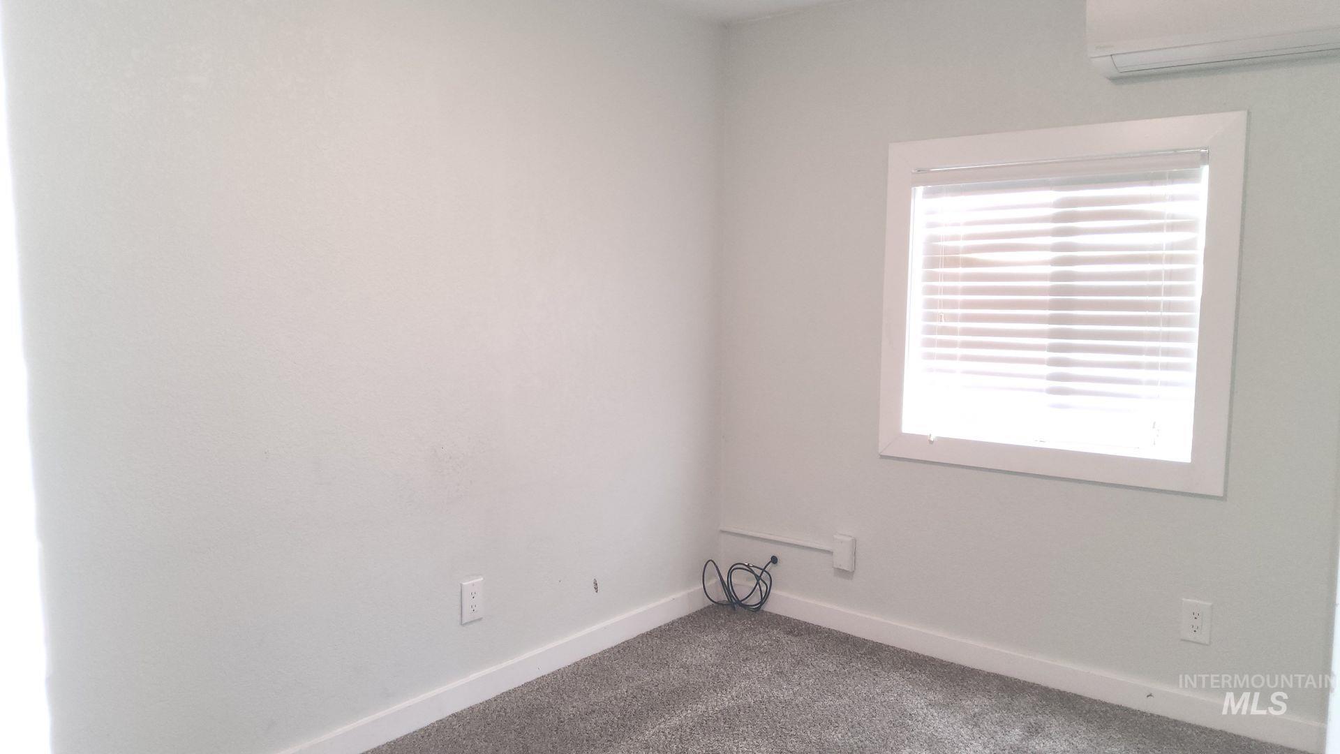 3377 W Nez Perce St, Boise, Idaho 83705, 2 Bedrooms, 1 Bathroom, Residential Income For Sale, Price $459,900,MLS 98967041