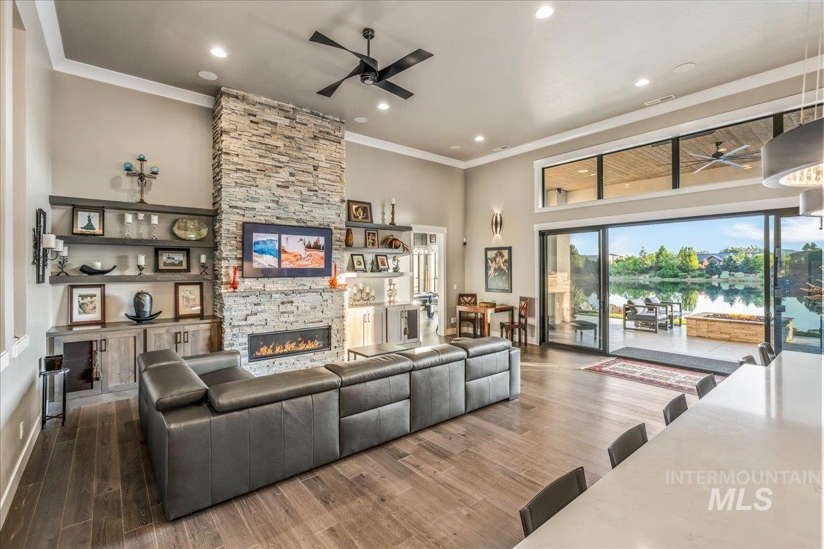 1950 E Lone Shore Lane, Eagle, Idaho 83616, 3 Bedrooms, 2.5 Bathrooms, Residential For Sale, Price $2,079,988,MLS 98967043