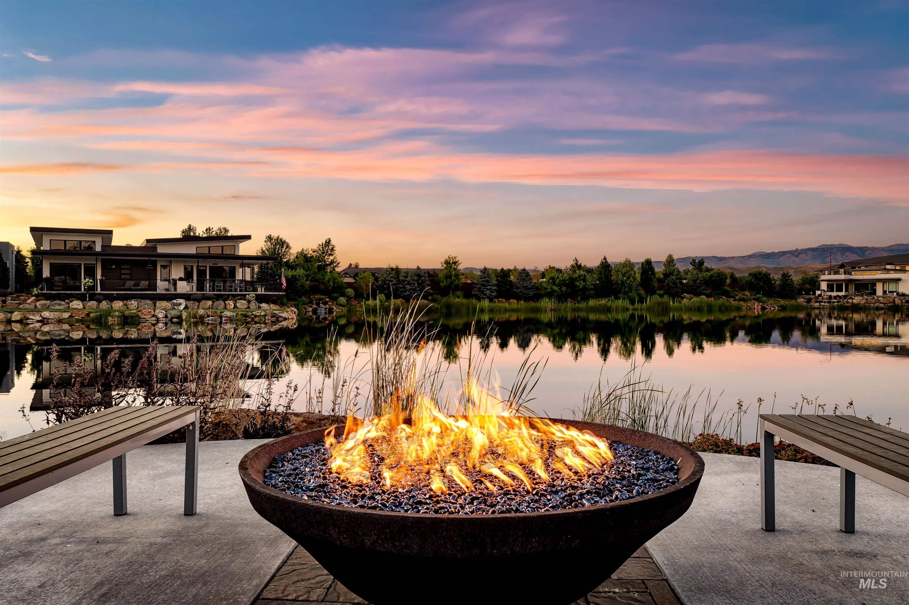 1950 E Lone Shore Lane, Eagle, Idaho 83616, 3 Bedrooms, 2.5 Bathrooms, Residential For Sale, Price $2,079,988,MLS 98967043