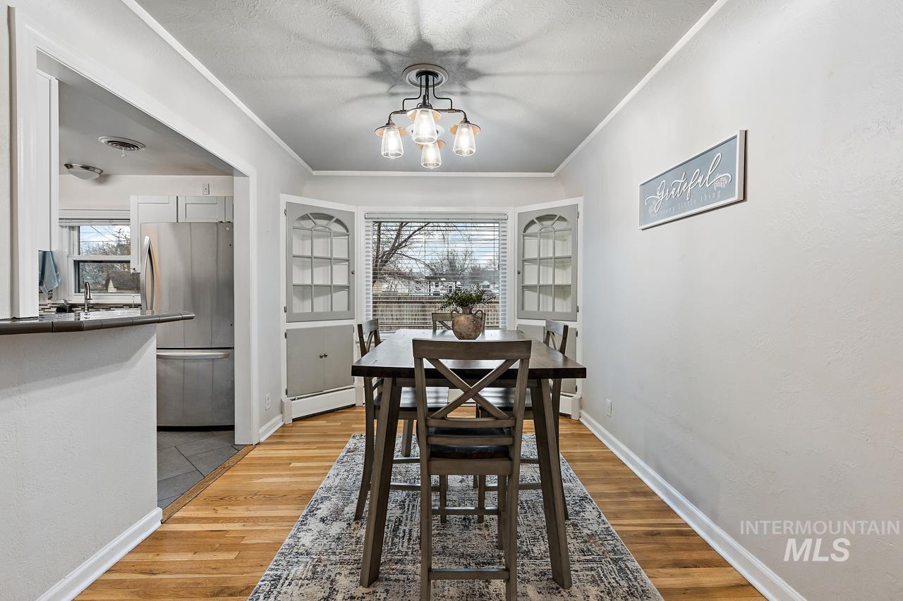 92 N Yale St, Nampa, Idaho 83651, 4 Bedrooms, 2 Bathrooms, Residential For Sale, Price $444,900,MLS 98967053