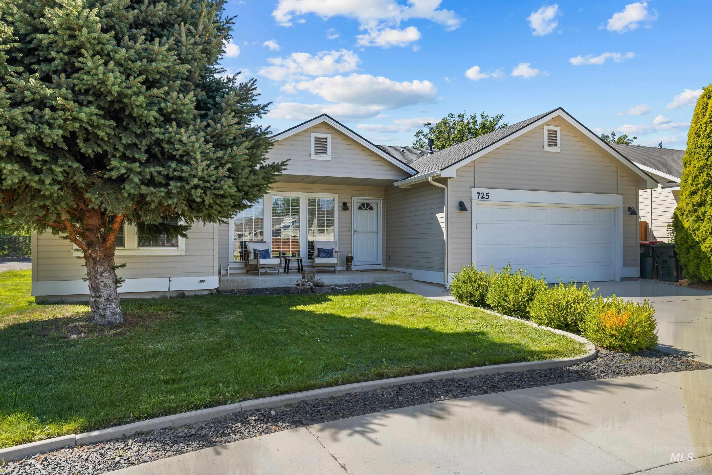 725 E Badley Ave, Meridian, Idaho 83642, 3 Bedrooms, 2 Bathrooms, Residential For Sale, Price $424,990,MLS 98967054