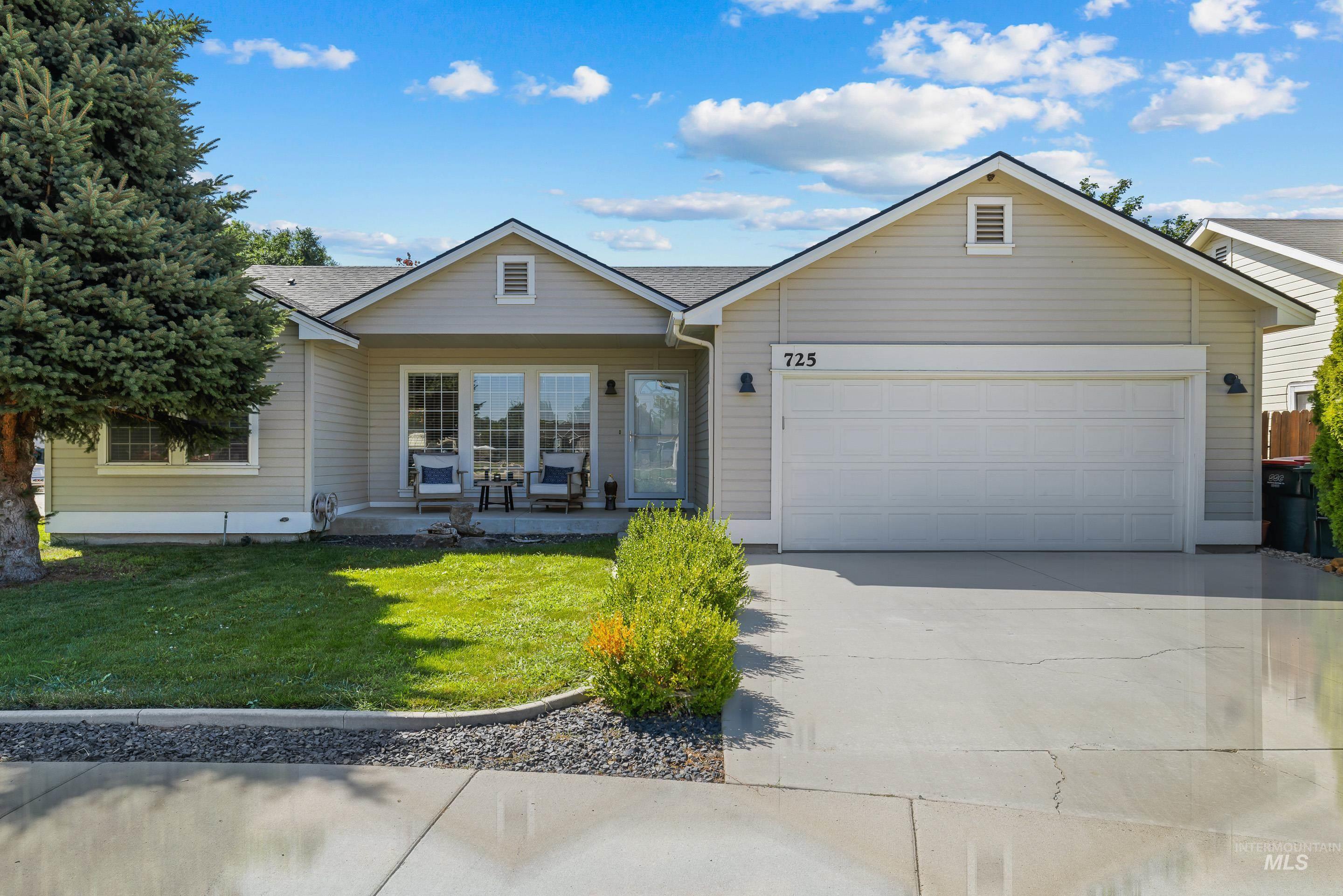 725 E Badley Ave, Meridian, Idaho 83642, 3 Bedrooms, 2 Bathrooms, Residential For Sale, Price $424,990,MLS 98967054