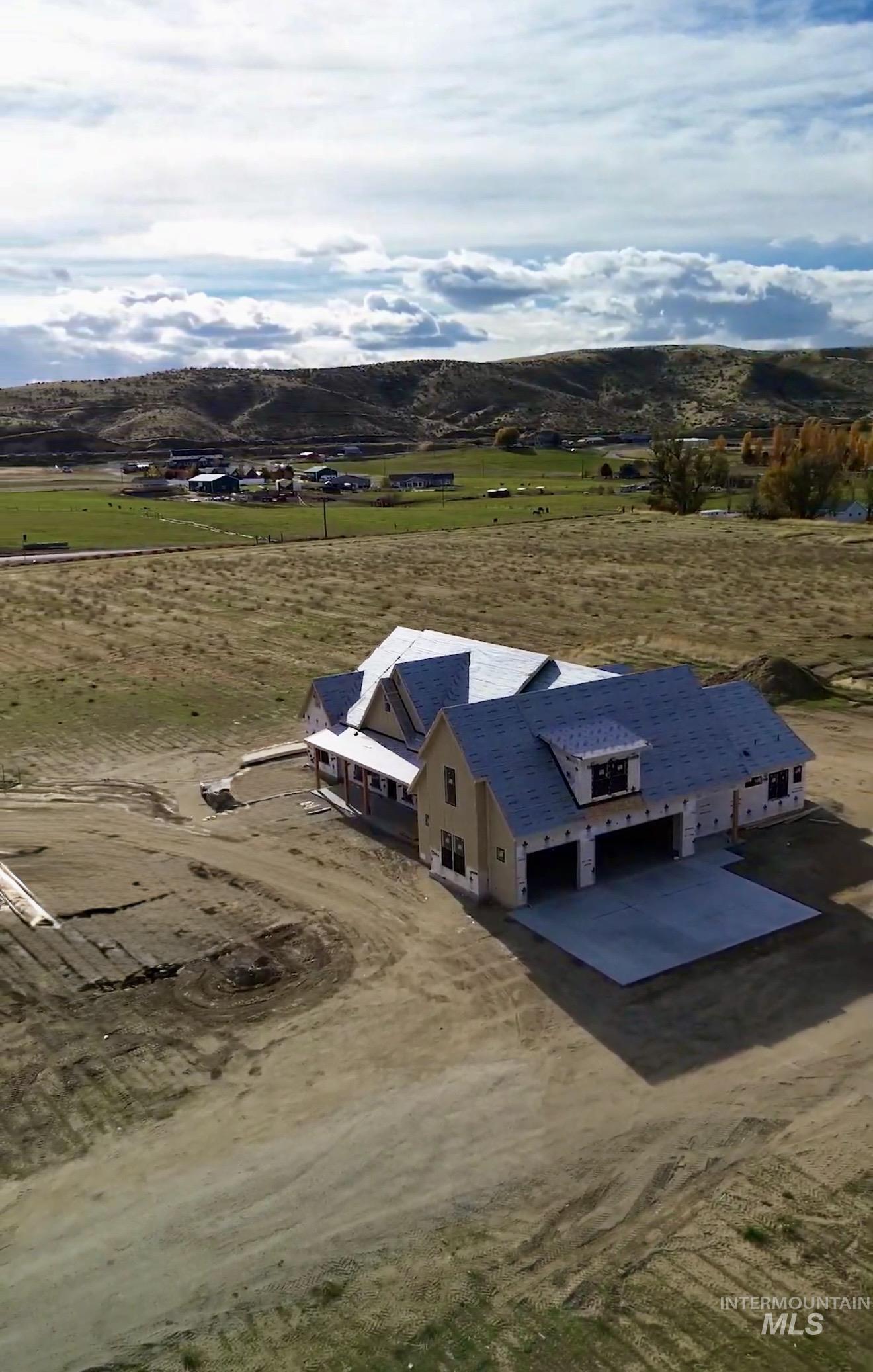 6677 Sophie Lane, Emmett, Idaho 83617, 5 Bedrooms, 4 Bathrooms, Residential For Sale, Price $1,699,444, 98967059