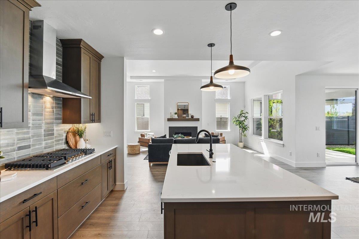 7779 W Daybreak Run Ct, Meridian, Idaho 83646, 4 Bedrooms, 2.5 Bathrooms, Residential For Sale, Price $599,900,MLS 98967076