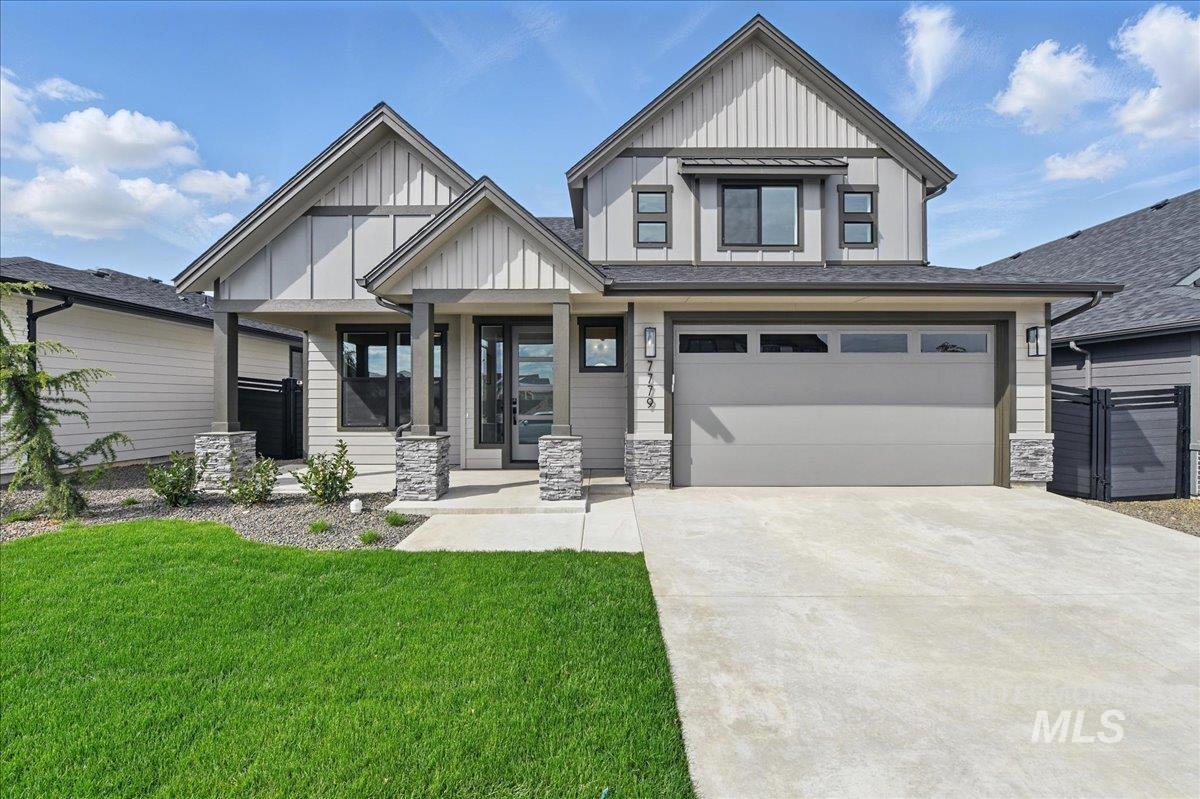 7779 W Daybreak Run Ct, Meridian, Idaho 83646, 4 Bedrooms, 2.5 Bathrooms, Residential For Sale, Price $599,900,MLS 98967076