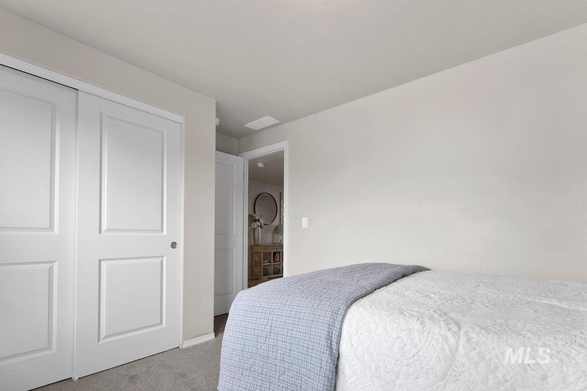 1124 N Ryde, Kuna, Idaho 83634, 3 Bedrooms, 2 Bathrooms, Residential For Sale, Price $420,900,MLS 98967086