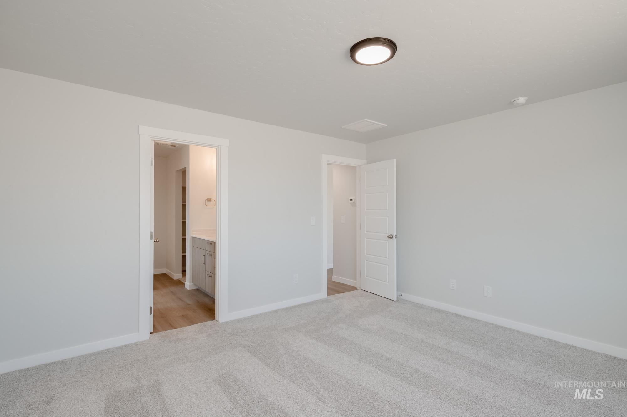 3710 W Dover St, Meridian, Idaho 83642, 3 Bedrooms, 2 Bathrooms, Residential For Sale, Price $454,990,MLS 98967095