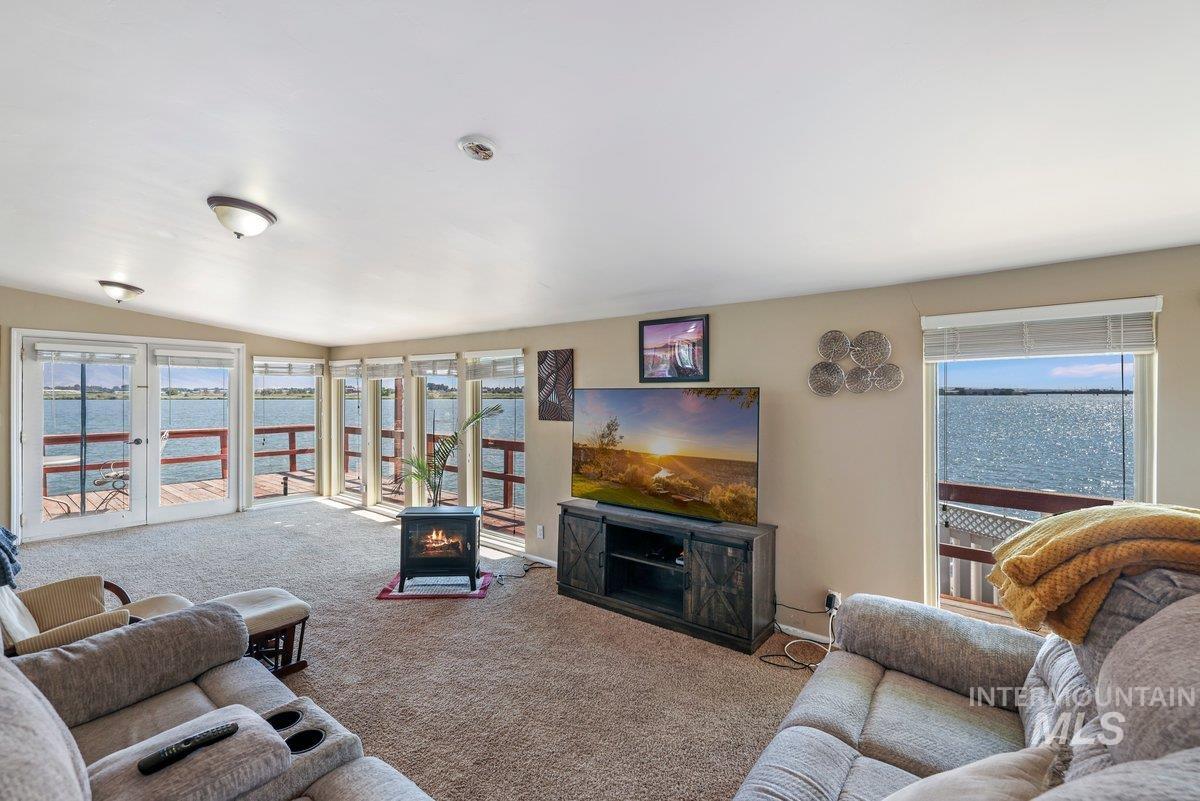 1801 Y Street, Heyburn, Idaho 83336, 3 Bedrooms, 2 Bathrooms, Residential Income For Sale, Price $1,399,000,MLS 98967115