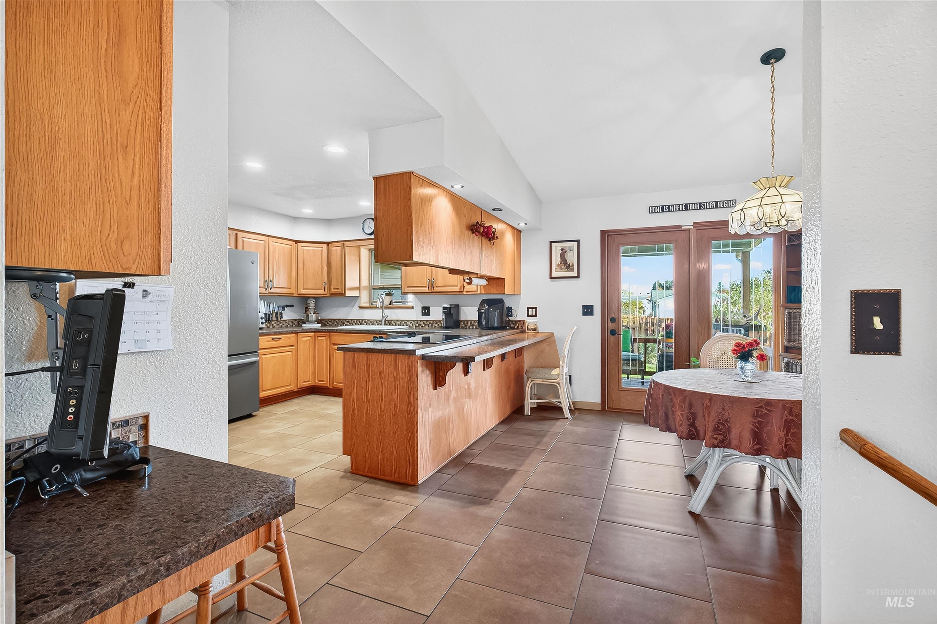 3829 15th St, Lewiston, Idaho 83501, 3 Bedrooms, 2 Bathrooms, Residential For Sale, Price $462,000,MLS 98967118