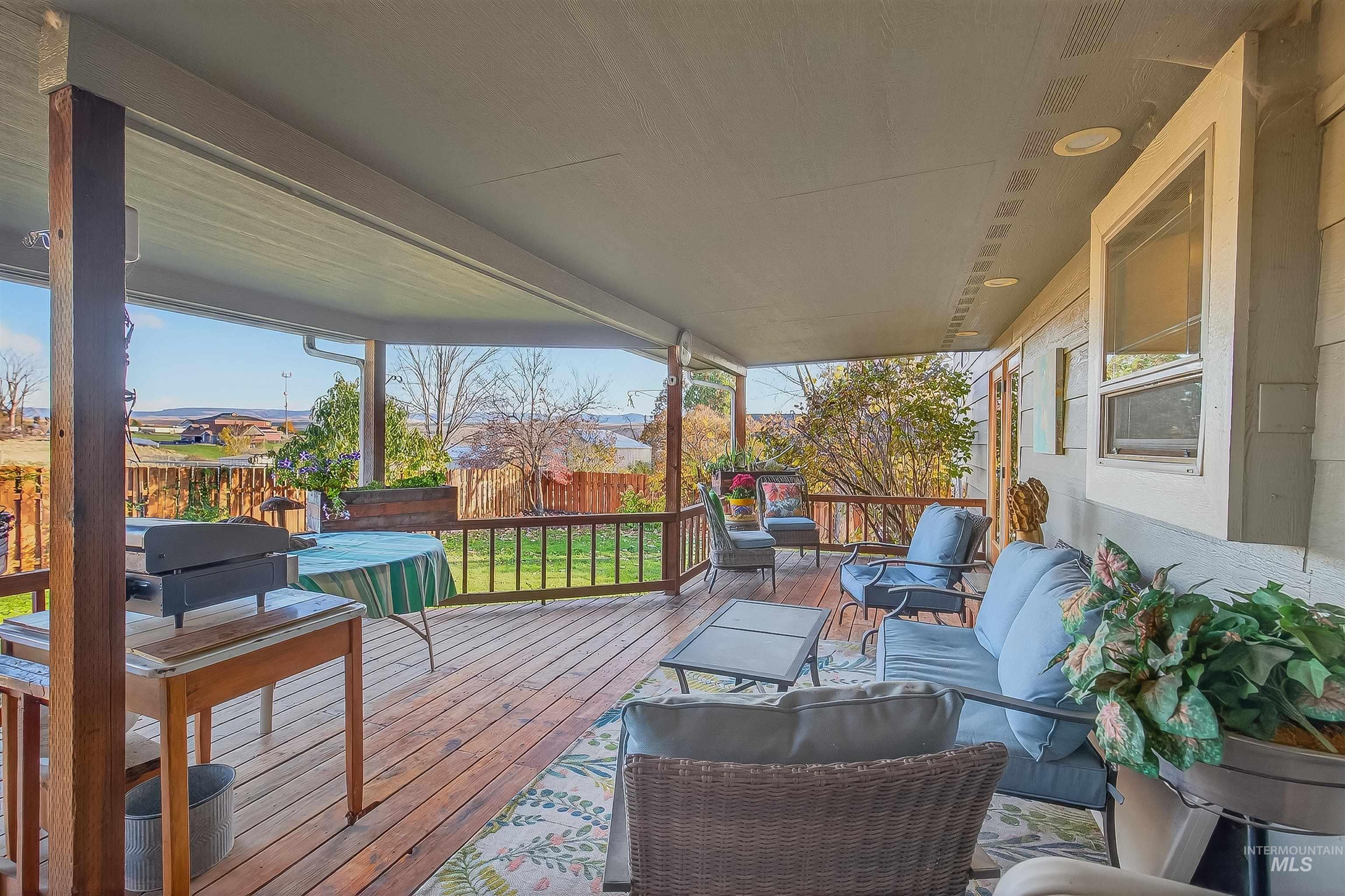 3829 15th St, Lewiston, Idaho 83501, 3 Bedrooms, 2 Bathrooms, Residential For Sale, Price $462,000,MLS 98967118