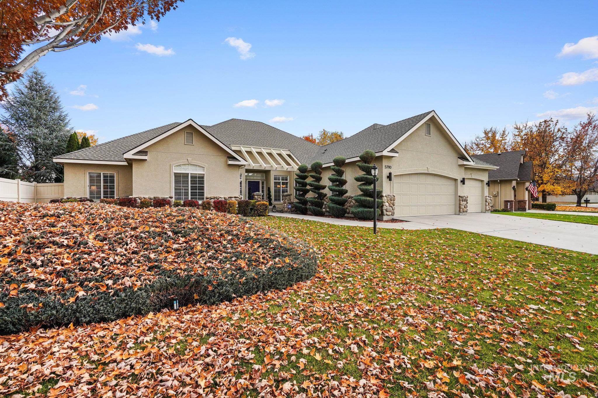 5790 N Wellspring Way, Boise, Idaho 83713, 3 Bedrooms, 2.5 Bathrooms, Residential For Sale, Price $699,900,MLS 98967121