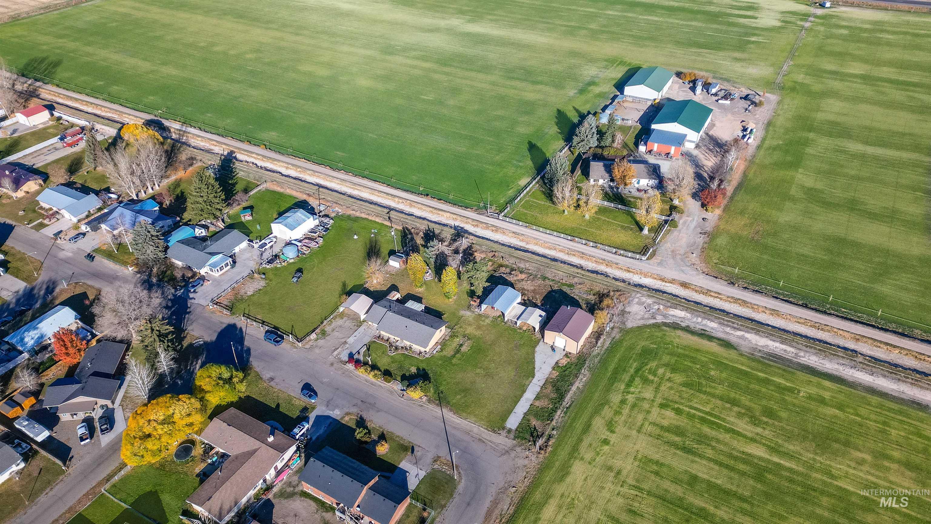 1860 Brockie Ave, Heyburn, Idaho 83336-9998, 3 Bedrooms, 2 Bathrooms, Residential For Sale, Price $359,900,MLS 98967122