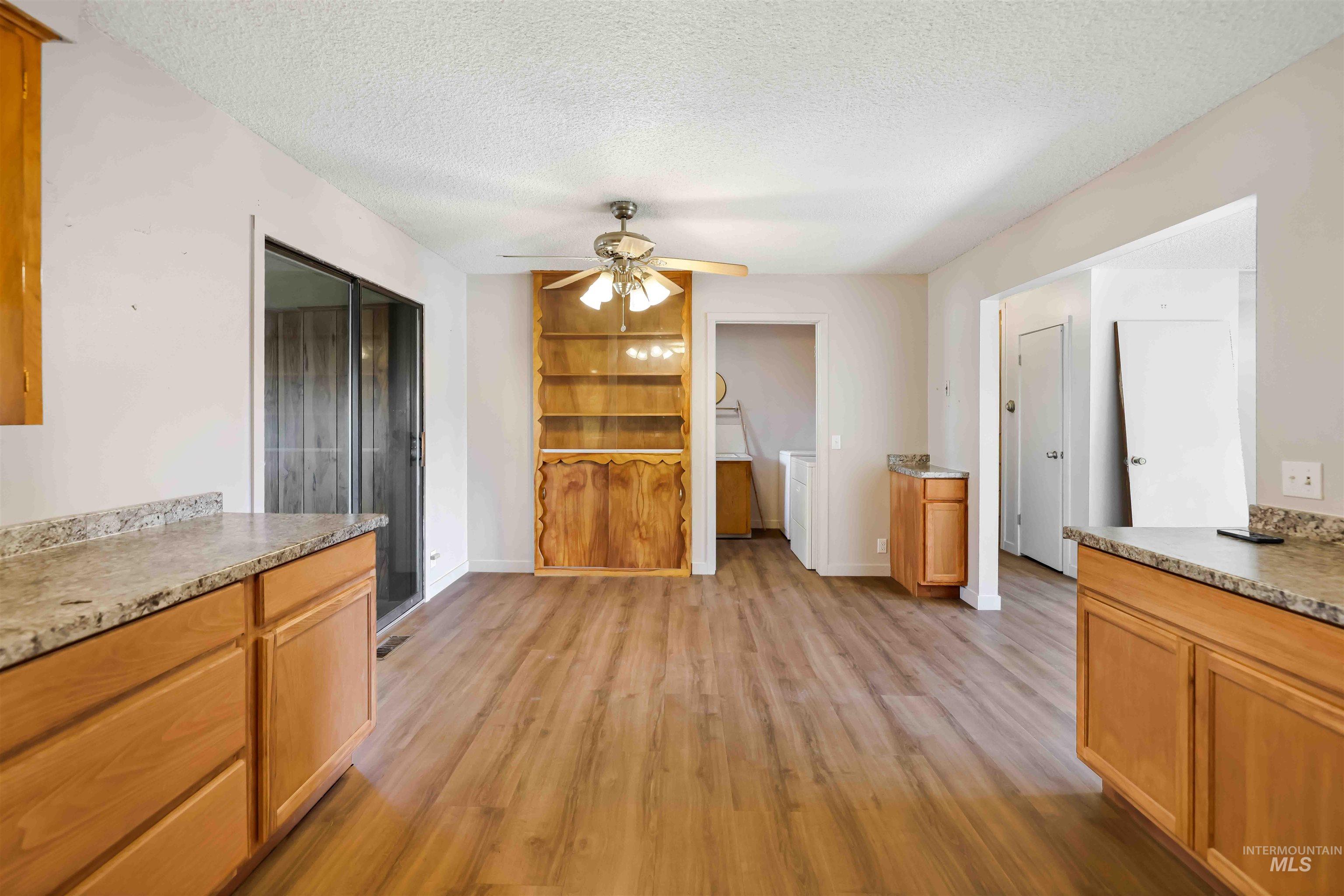 1860 Brockie Ave, Heyburn, Idaho 83336-9998, 3 Bedrooms, 2 Bathrooms, Residential For Sale, Price $359,900,MLS 98967122