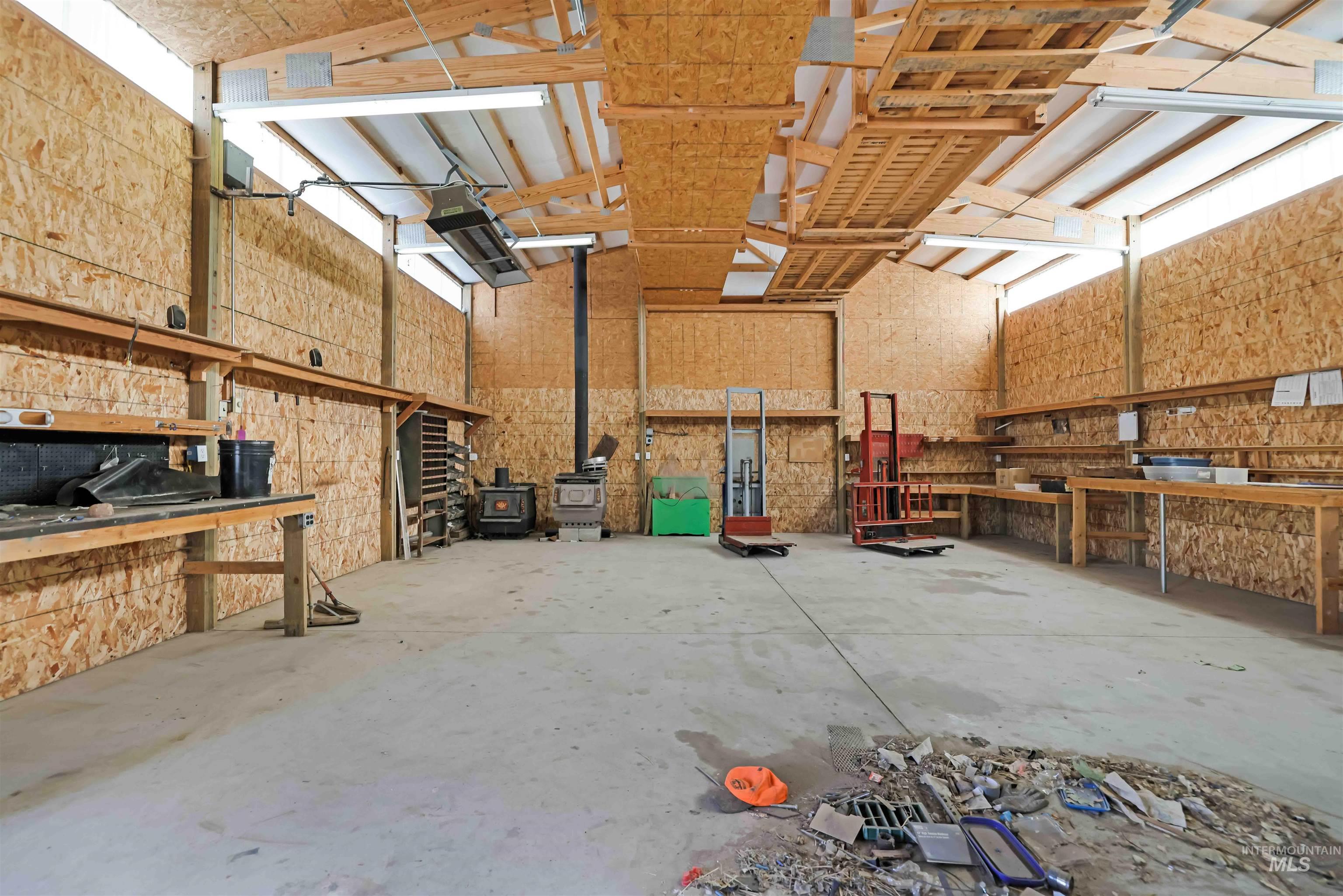 1860 Brockie Ave, Heyburn, Idaho 83336-9998, 3 Bedrooms, 2 Bathrooms, Residential For Sale, Price $359,900,MLS 98967122