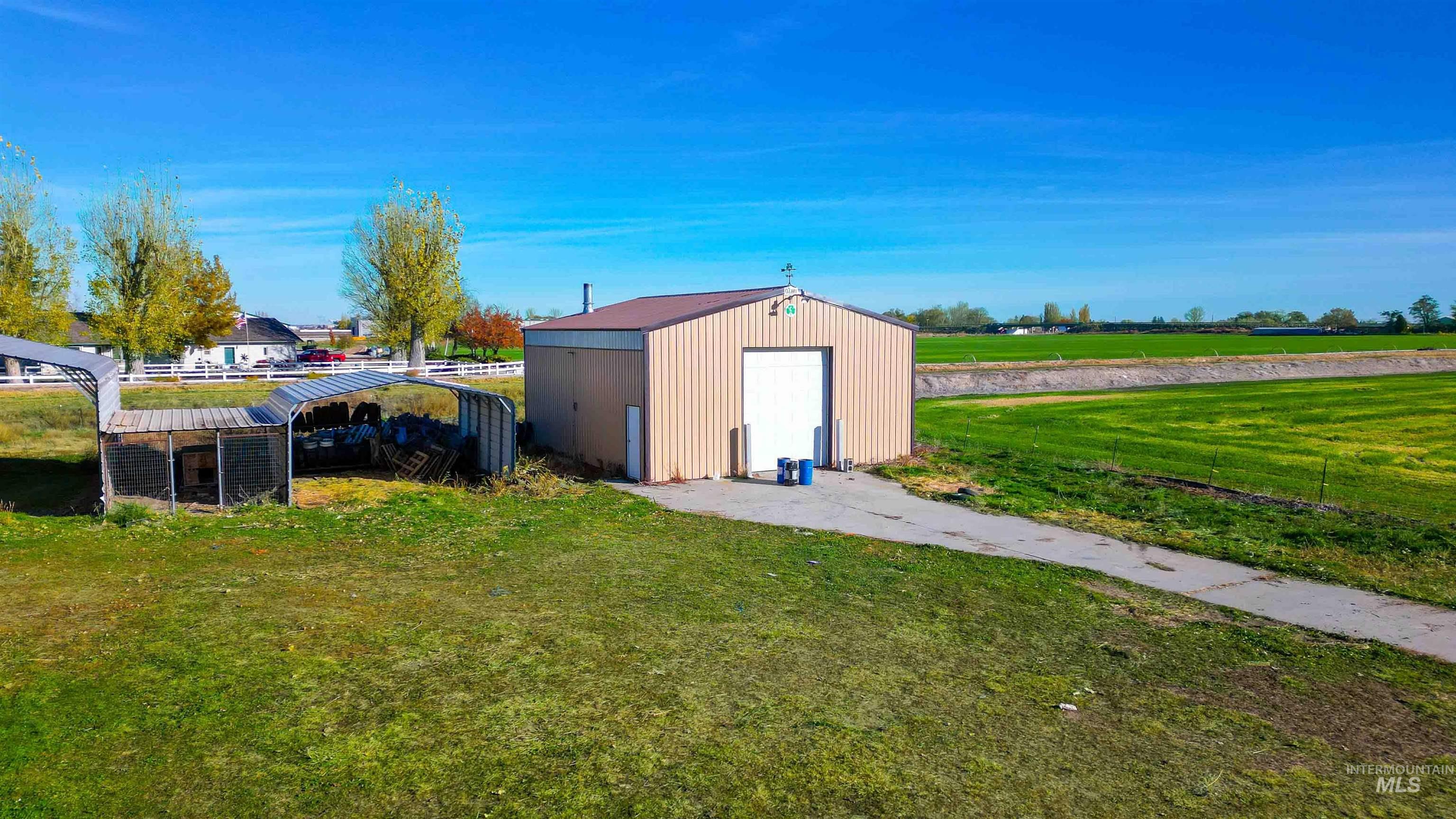 1860 Brockie Ave, Heyburn, Idaho 83336-9998, 3 Bedrooms, 2 Bathrooms, Residential For Sale, Price $359,900,MLS 98967122