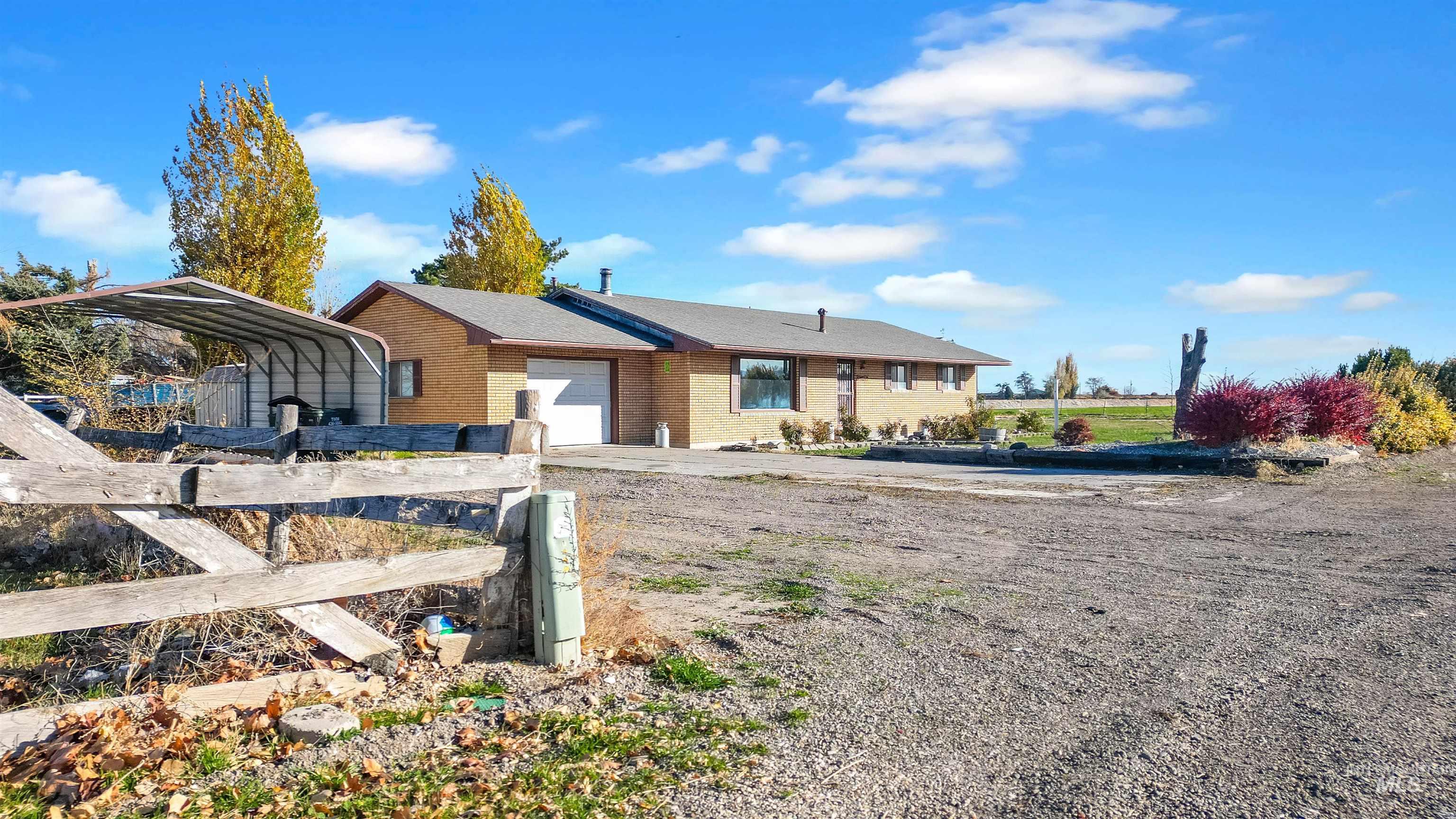 1860 Brockie Ave, Heyburn, Idaho 83336-9998, 3 Bedrooms, 2 Bathrooms, Residential For Sale, Price $359,900,MLS 98967122
