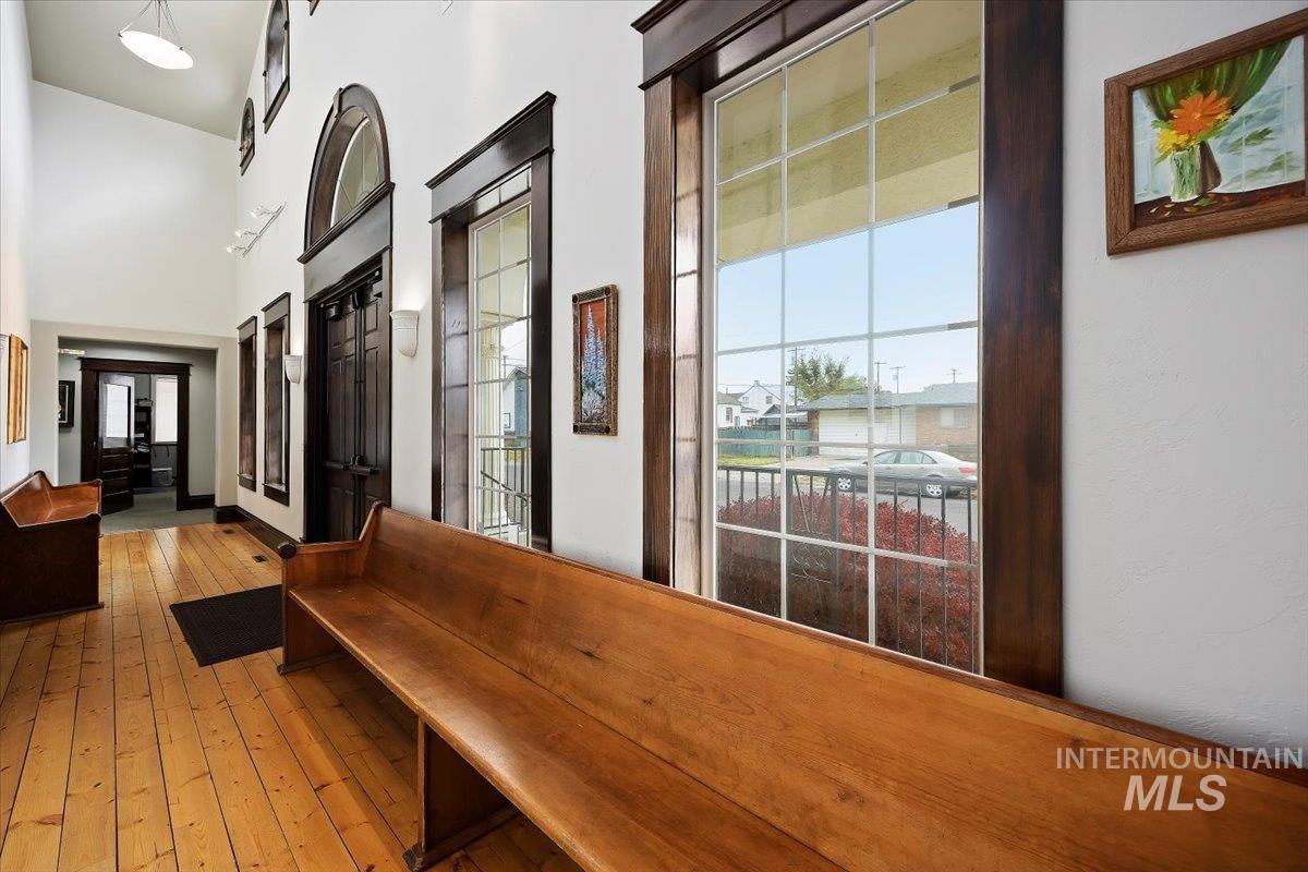 200 N 8th, Buhl, Idaho 83316, 6 Bedrooms, 4 Bathrooms, Residential For Sale, Price $680,000,MLS 98967123