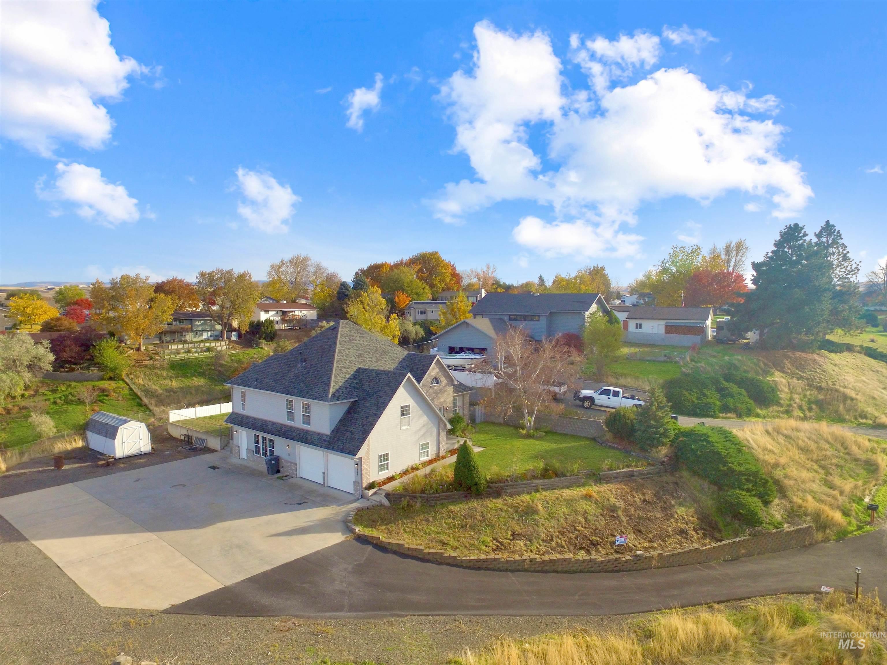 2625 16th St, Clarkston, Washington 99403, 3 Bedrooms, 2 Bathrooms, Residential For Sale, Price $489,000,MLS 98967124