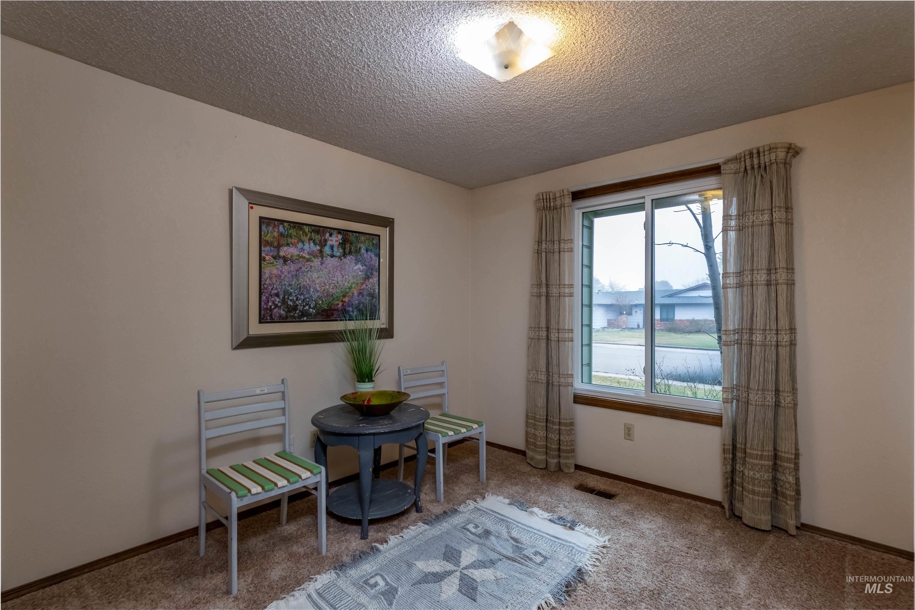 11701 W Peconic Dr, Boise, Idaho 83709, 6 Bedrooms, 3 Bathrooms, Residential For Sale, Price $599,900,MLS 98967130