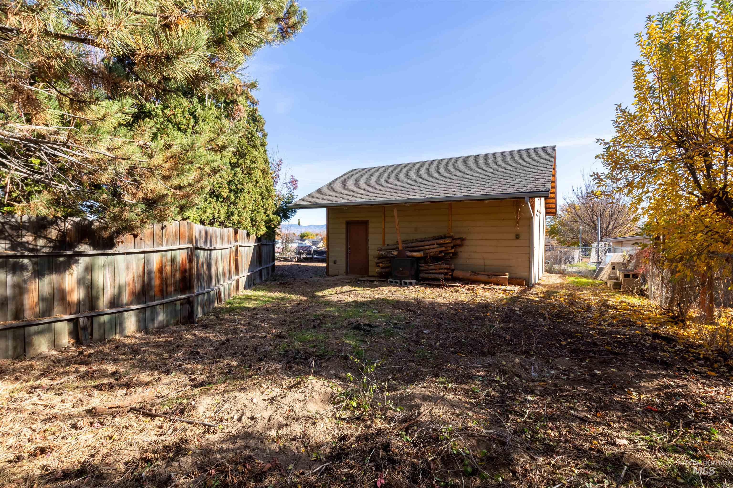 11701 W Peconic Dr, Boise, Idaho 83709, 6 Bedrooms, 3 Bathrooms, Residential For Sale, Price $599,900,MLS 98967130