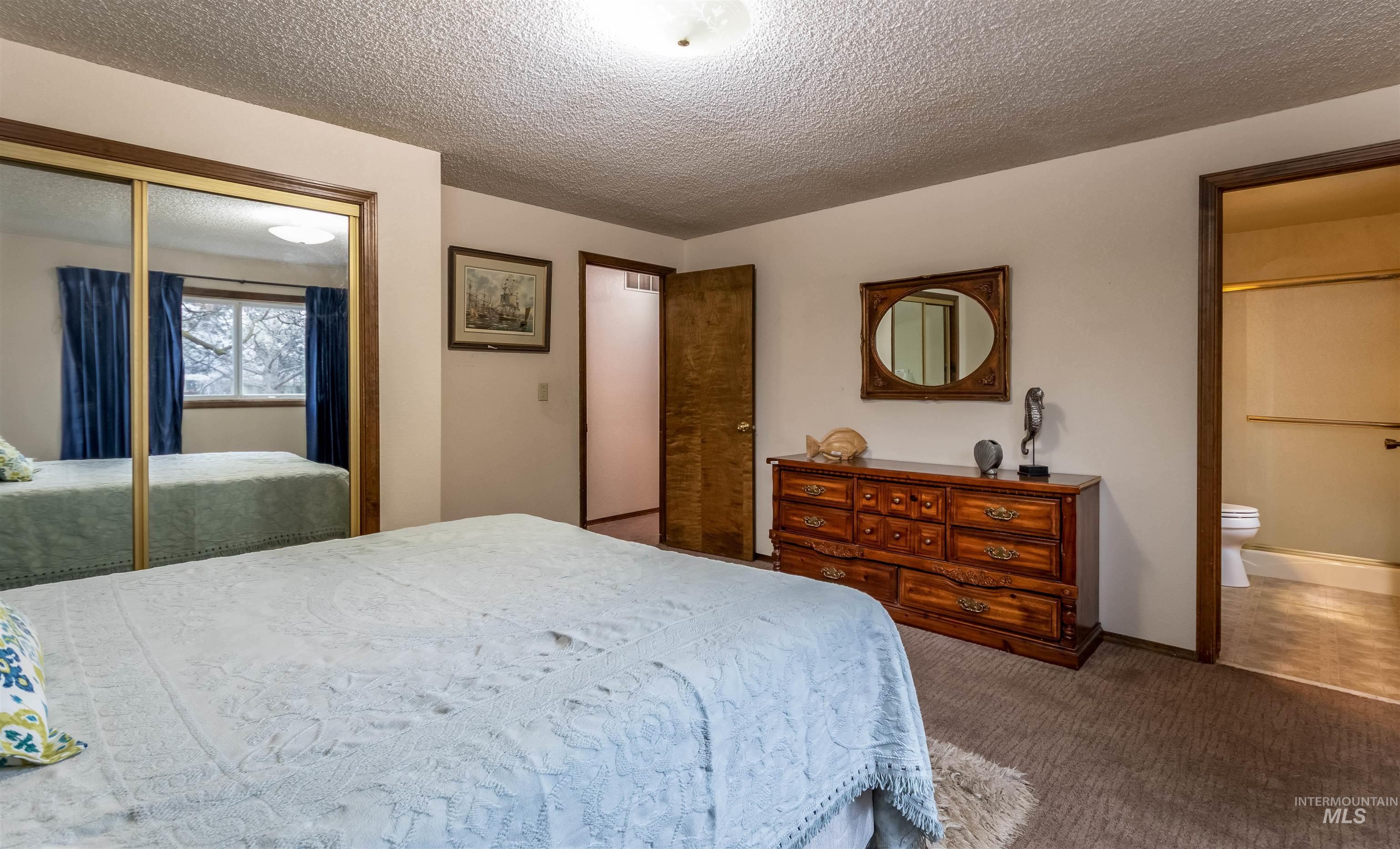 11701 W Peconic Dr, Boise, Idaho 83709, 6 Bedrooms, 3 Bathrooms, Residential For Sale, Price $599,900,MLS 98967130