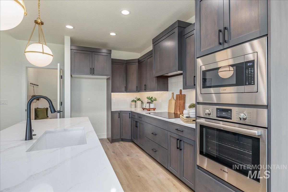 430 S Radiator Way, Boise, Idaho 83716, 3 Bedrooms, 2 Bathrooms, Residential For Sale, Price $525,000, 98967143