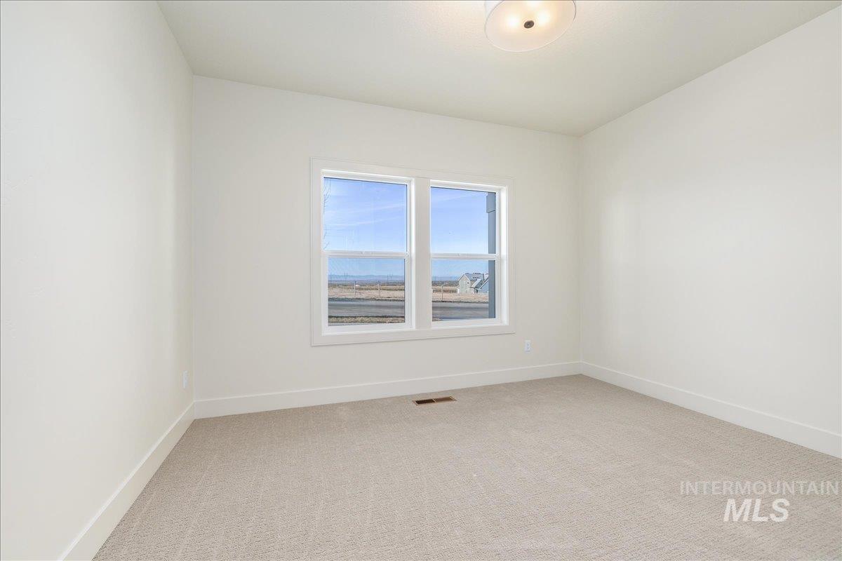 430 S Radiator Way, Boise, Idaho 83716, 3 Bedrooms, 2 Bathrooms, Residential For Sale, Price $525,000,MLS 98967143