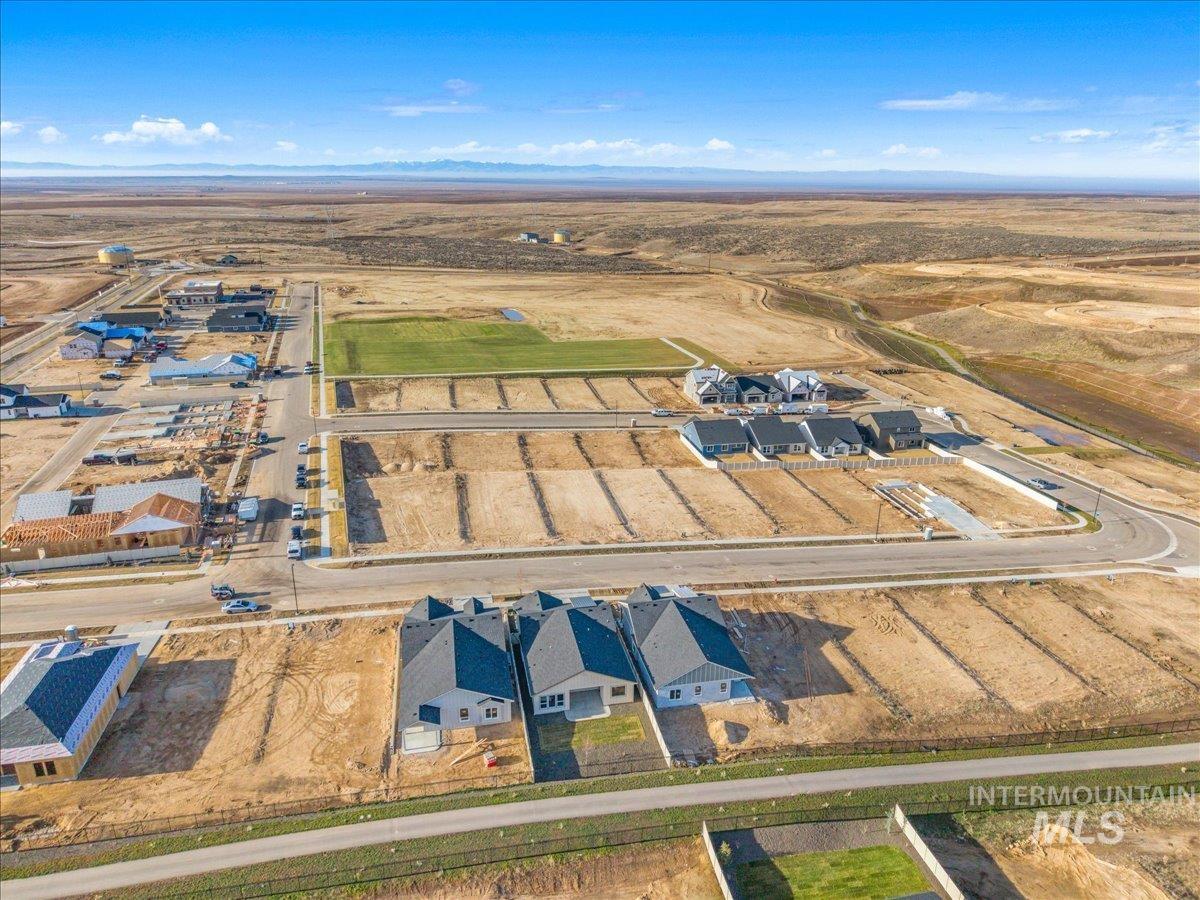 430 S Radiator Way, Boise, Idaho 83716, 3 Bedrooms, 2 Bathrooms, Residential For Sale, Price $525,000,MLS 98967143