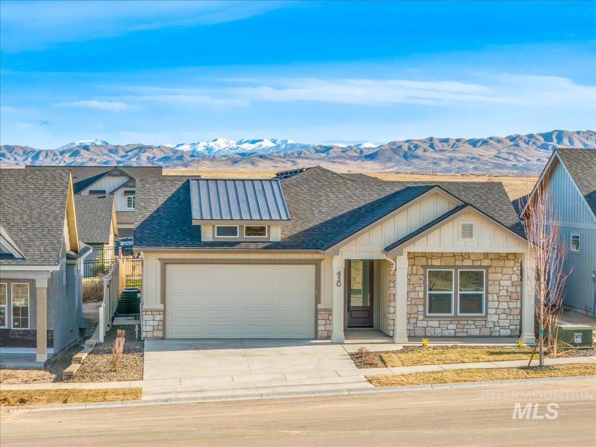 430 S Radiator Way, Boise, Idaho 83716, 3 Bedrooms, 2 Bathrooms, Residential For Sale, Price $525,000,MLS 98967143