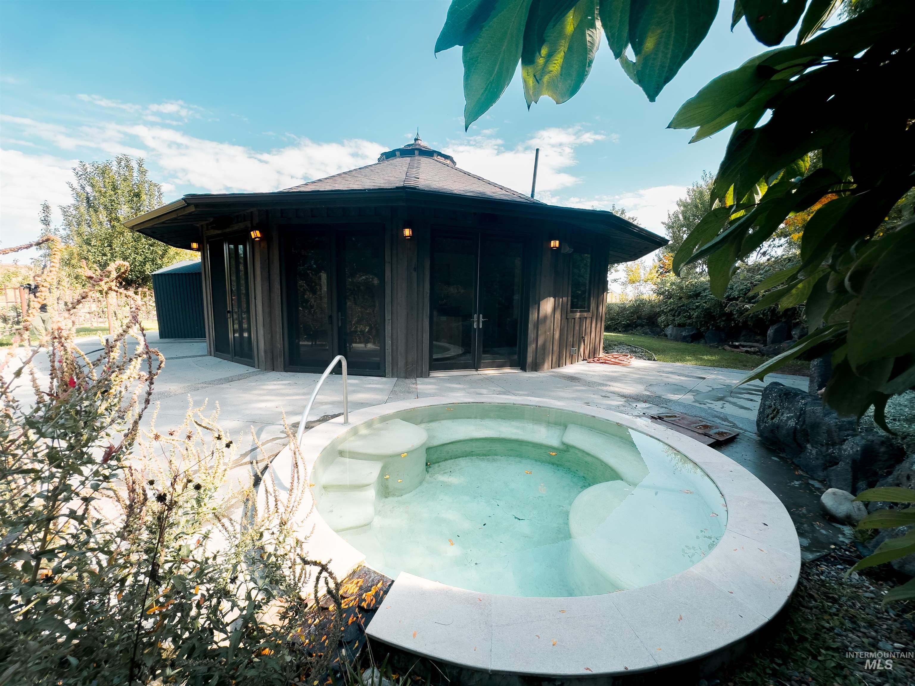 4799 A RIVER ROAD, Buhl, Idaho 83316, 11 Bedrooms, 10 Bathrooms, Farm & Ranch For Sale, Price $5,800,000, 98967145