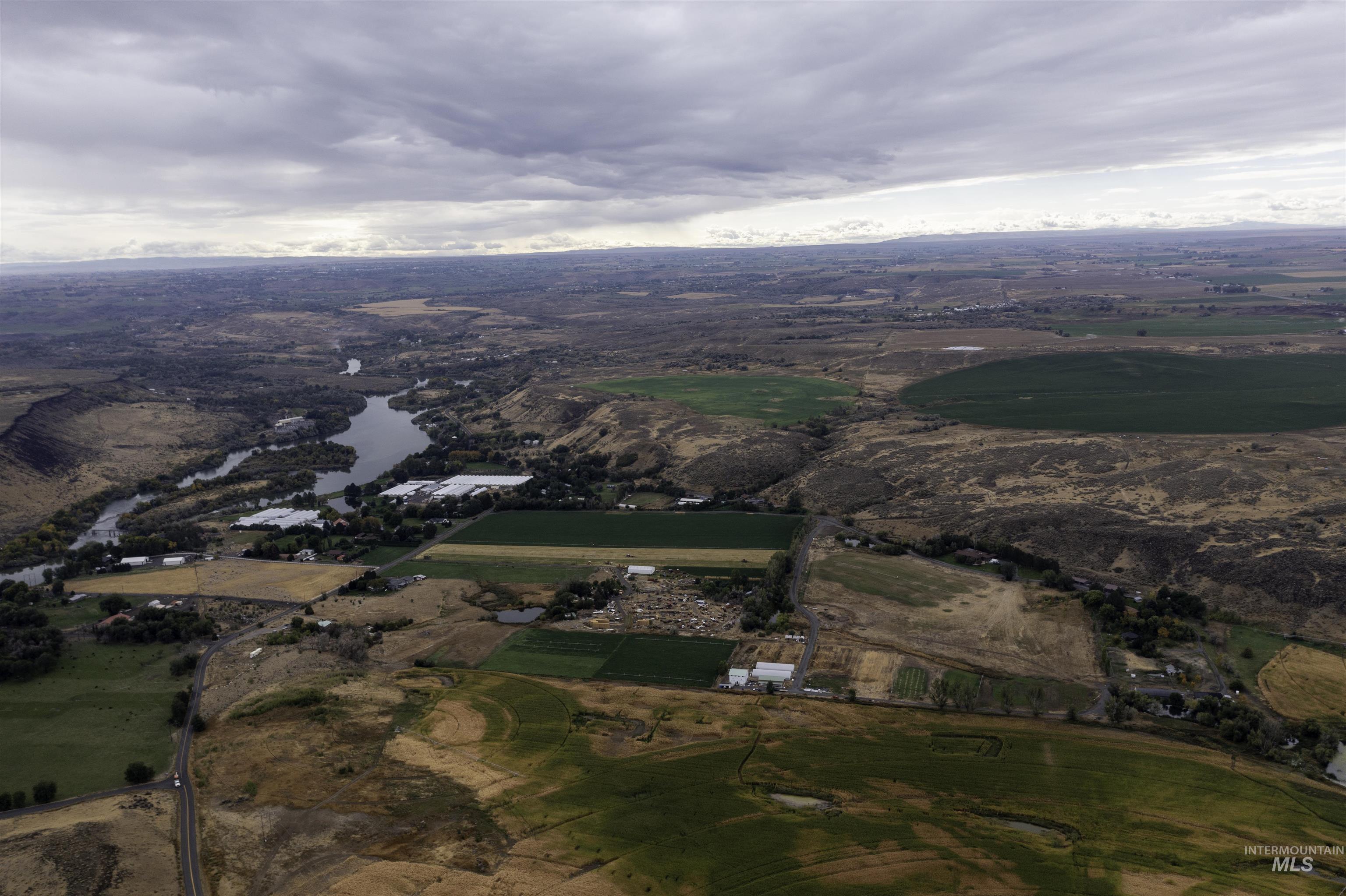 4799 A RIVER ROAD, Buhl, Idaho 83316, 11 Bedrooms, 10 Bathrooms, Farm & Ranch For Sale, Price $5,800,000, 98967145