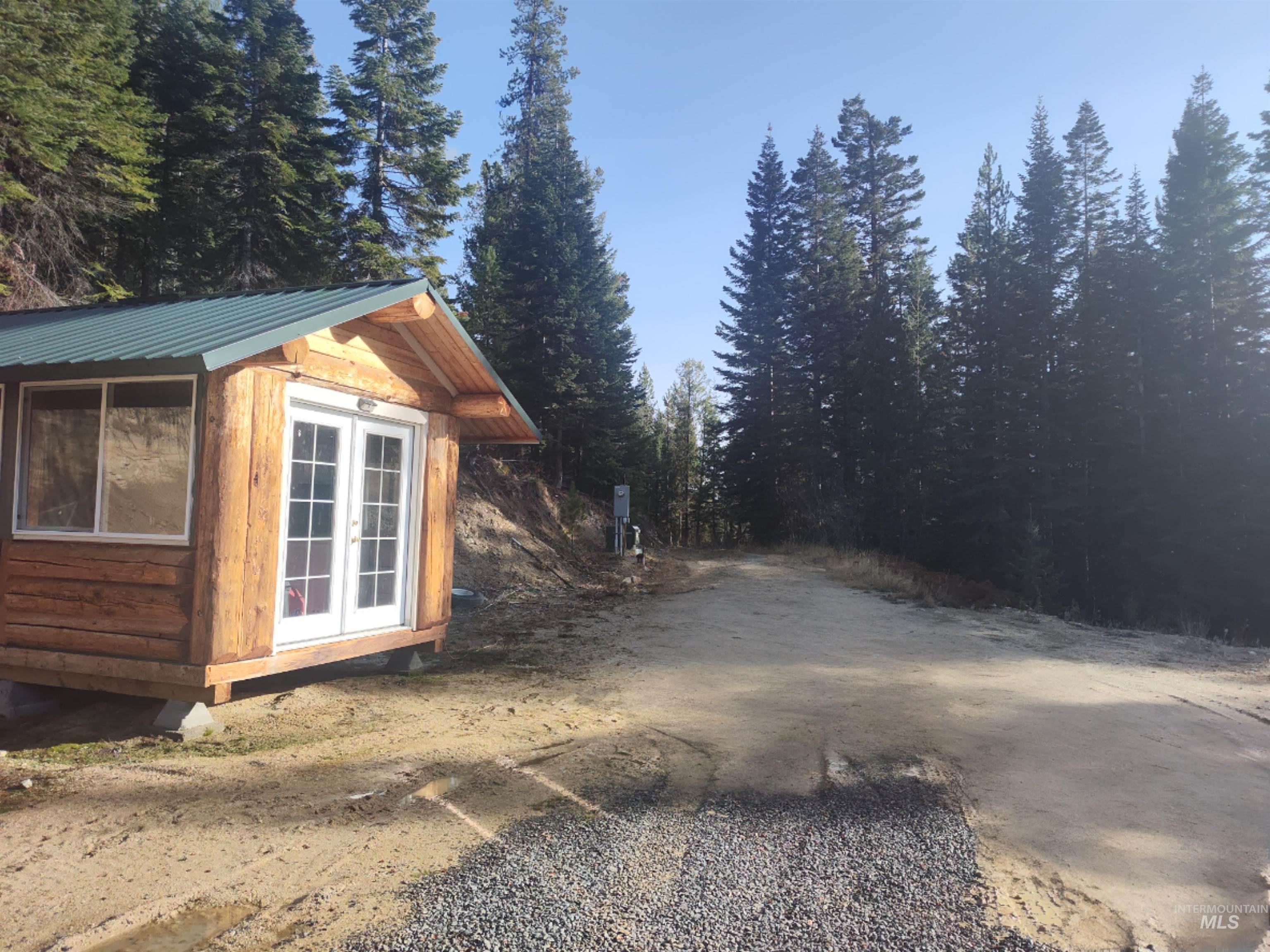 552 Rhett Creek Road, Dixie, Idaho 83525, 1 Bedroom, 1 Bathroom, Residential For Sale, Price $385,000, 98967176
