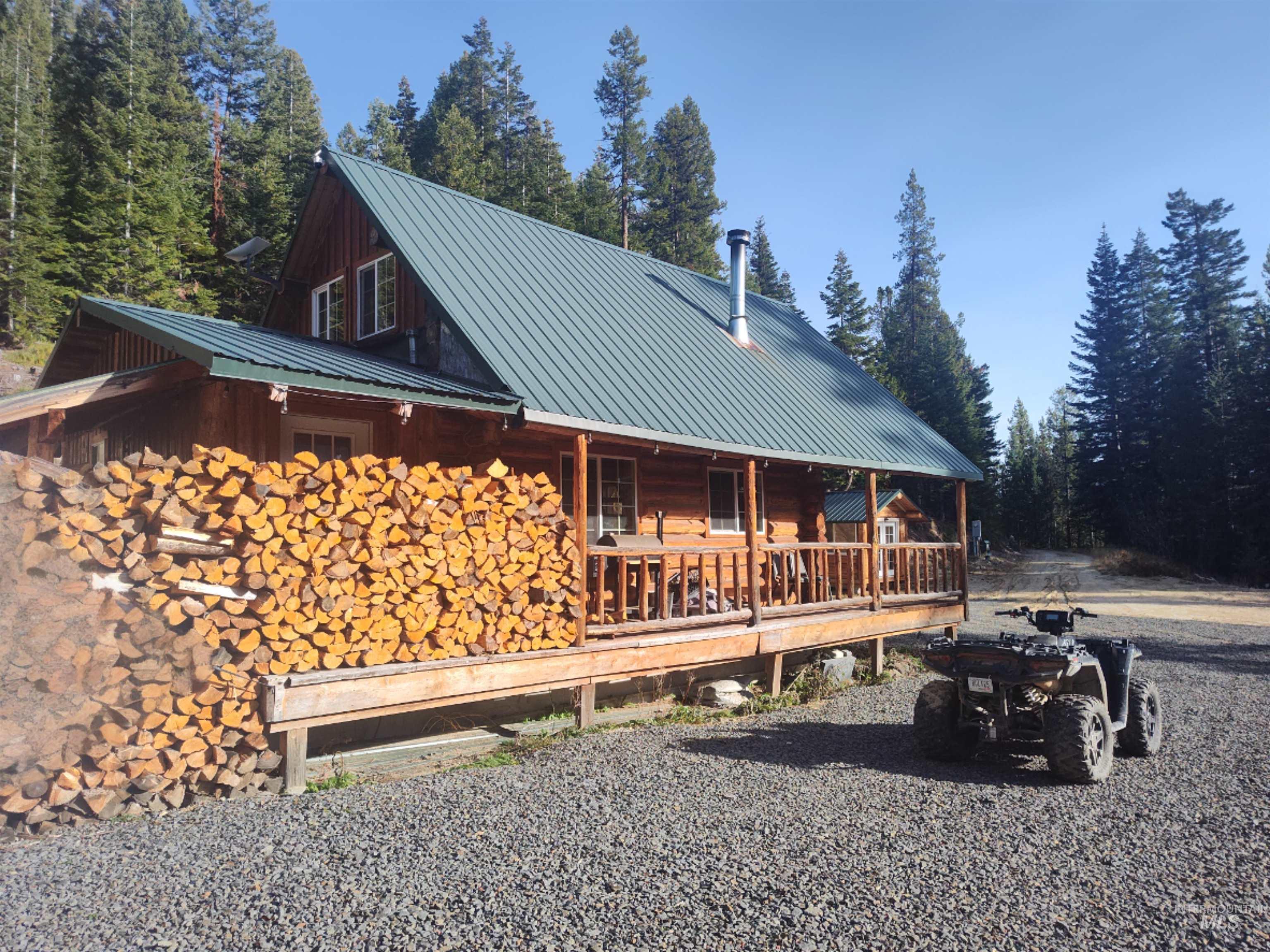552 Rhett Creek Road, Dixie, Idaho 83525, 1 Bedroom, 1 Bathroom, Residential For Sale, Price $385,000, 98967176