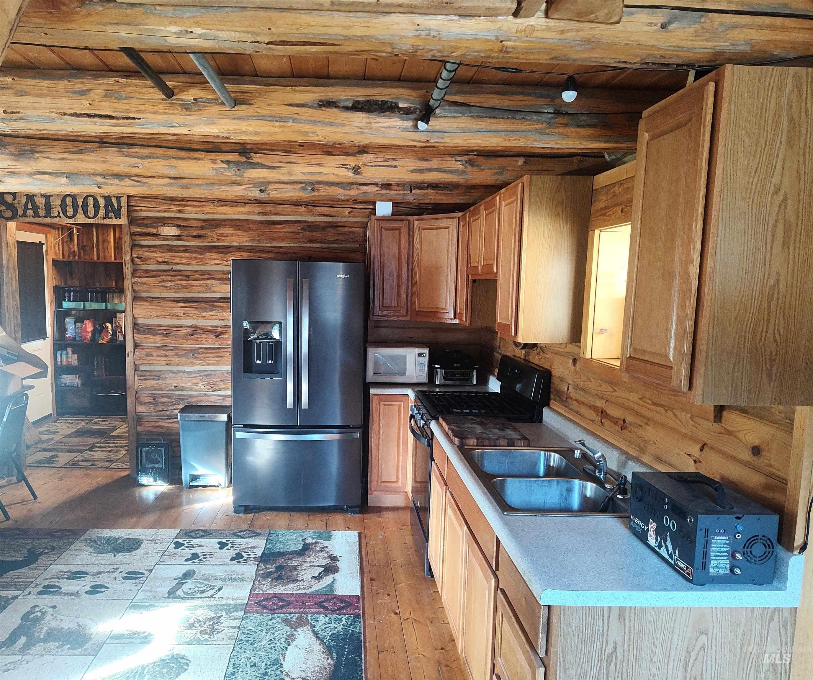 552 Rhett Creek Road, Dixie, Idaho 83525, 1 Bedroom, 1 Bathroom, Residential For Sale, Price $385,000, 98967176