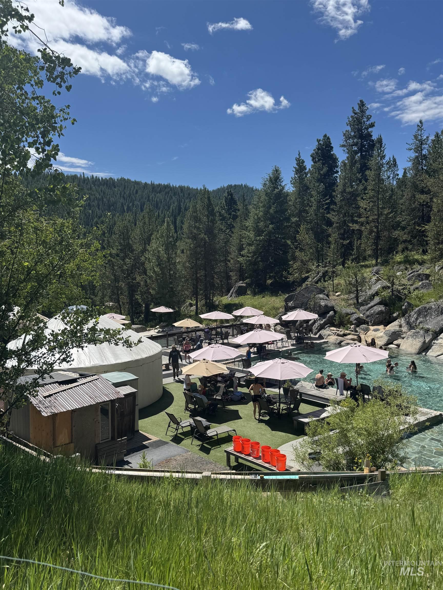 388 Charley Ln., Donnelly, Idaho 83615, 2 Bedrooms, 1 Bathroom, Residential For Sale, Price $1,295,000, 98967182