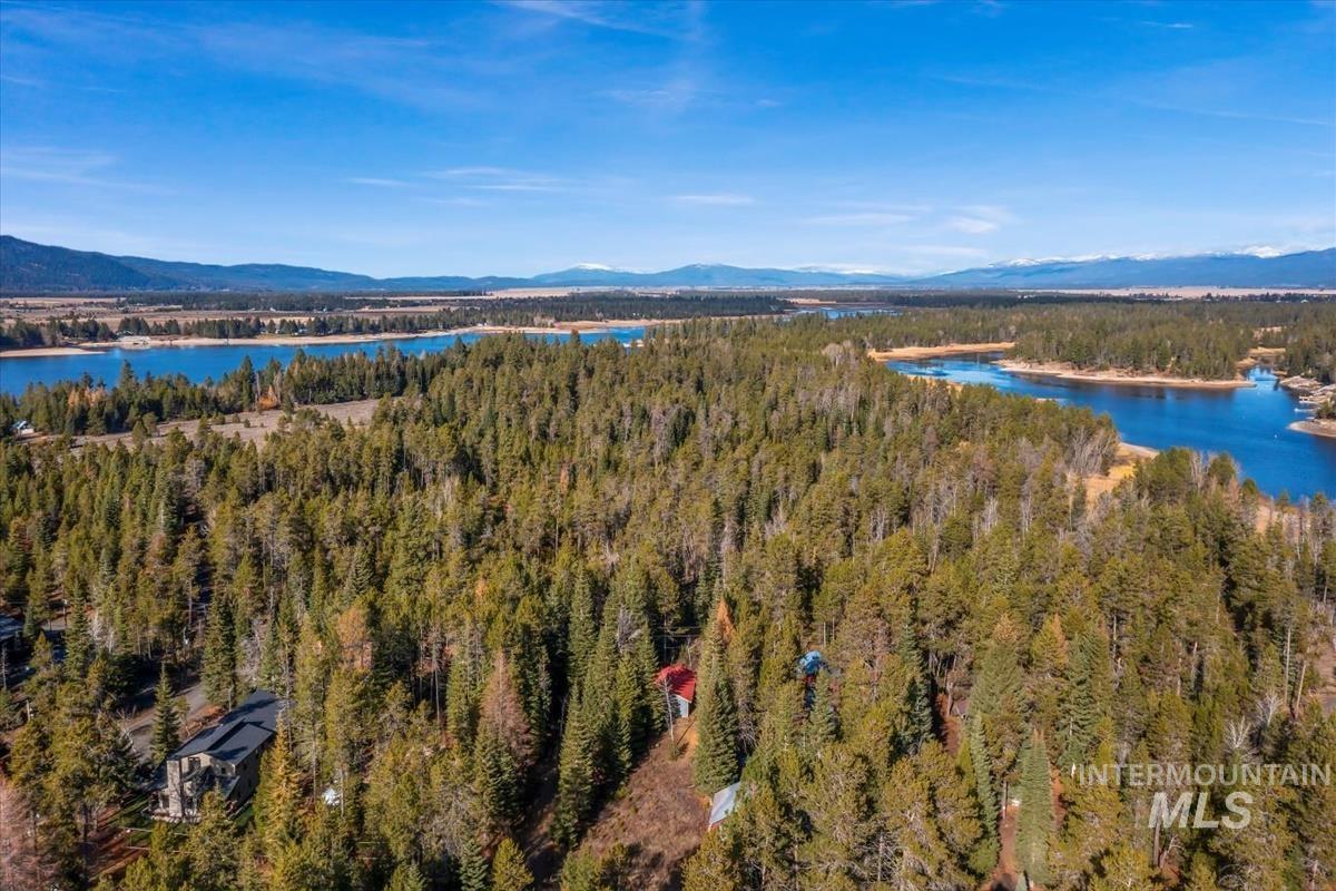 388 Charley Ln., Donnelly, Idaho 83615, 2 Bedrooms, 1 Bathroom, Residential For Sale, Price $1,295,000, 98967182