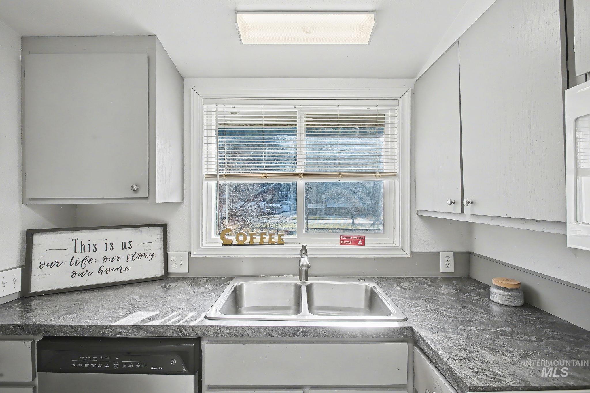 150 Elm St, Orofino, Idaho 83544, 3 Bedrooms, 1 Bathroom, Residential For Sale, Price $264,900,MLS 98967193