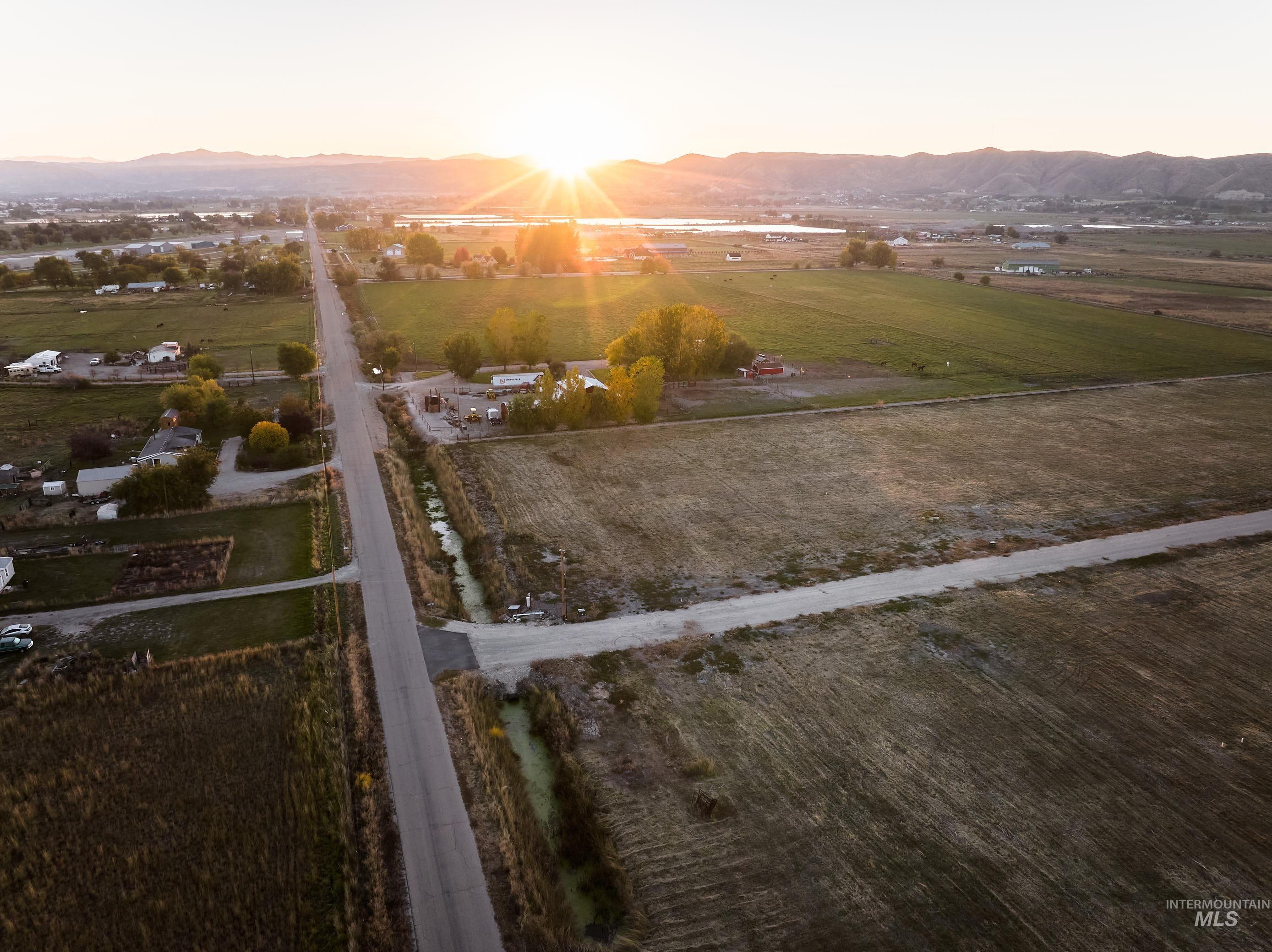 3230 Grace Lane, Emmett, Idaho 83617, Land For Sale, Price $285,000,MLS 98967194