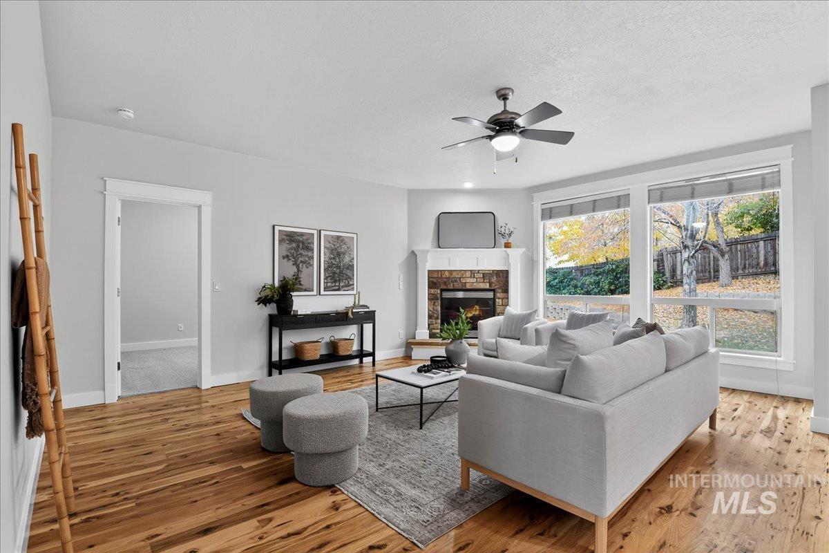 1214 N Macaile Way, Eagle, Idaho 83616, 5 Bedrooms, 3.5 Bathrooms, Residential For Sale, Price $839,990,MLS 98967196