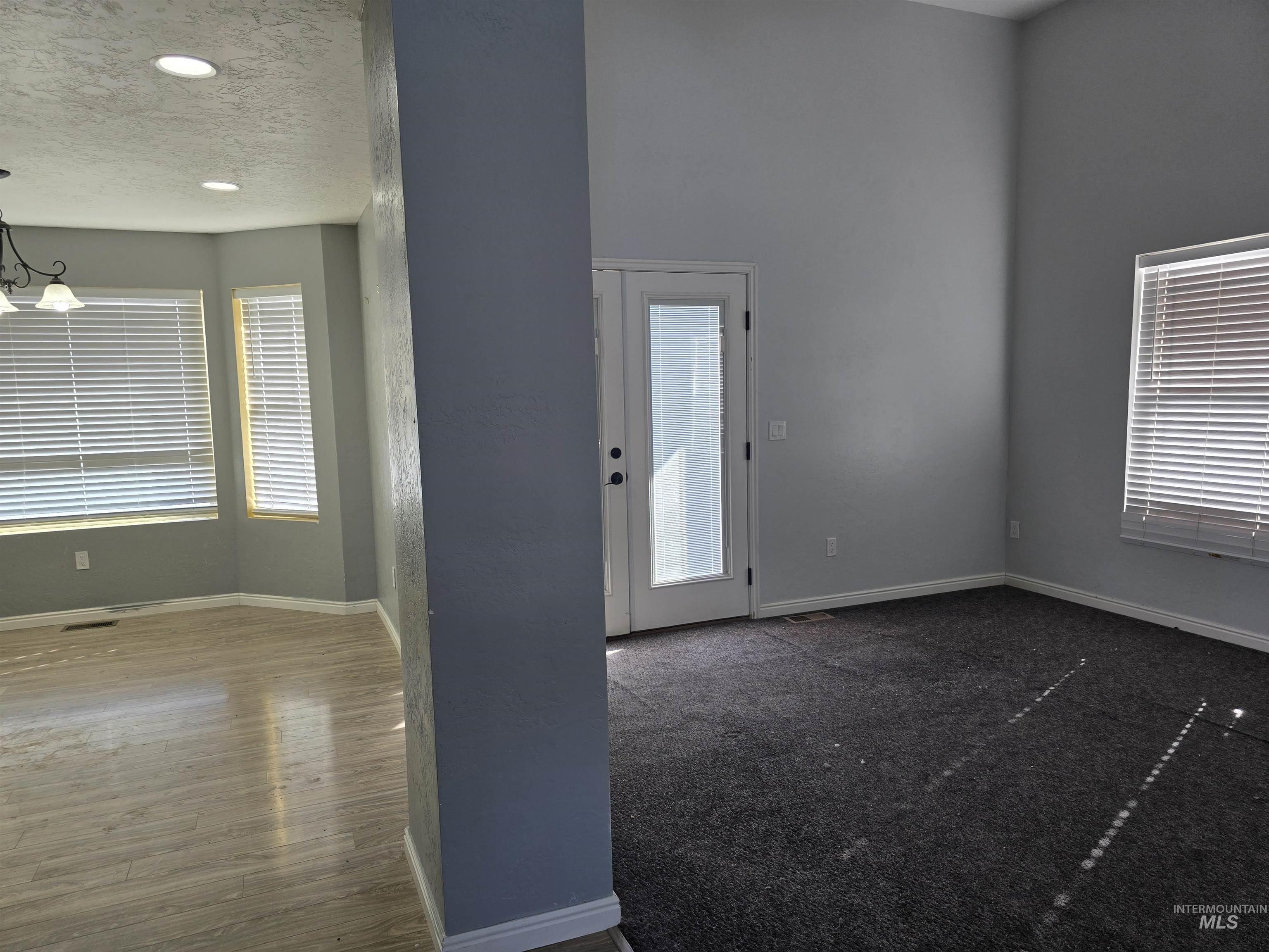 181 Villa Dr., Heyburn, Idaho 83336, 3 Bedrooms, 3 Bathrooms, Residential For Sale, Price $345,000,MLS 98967198