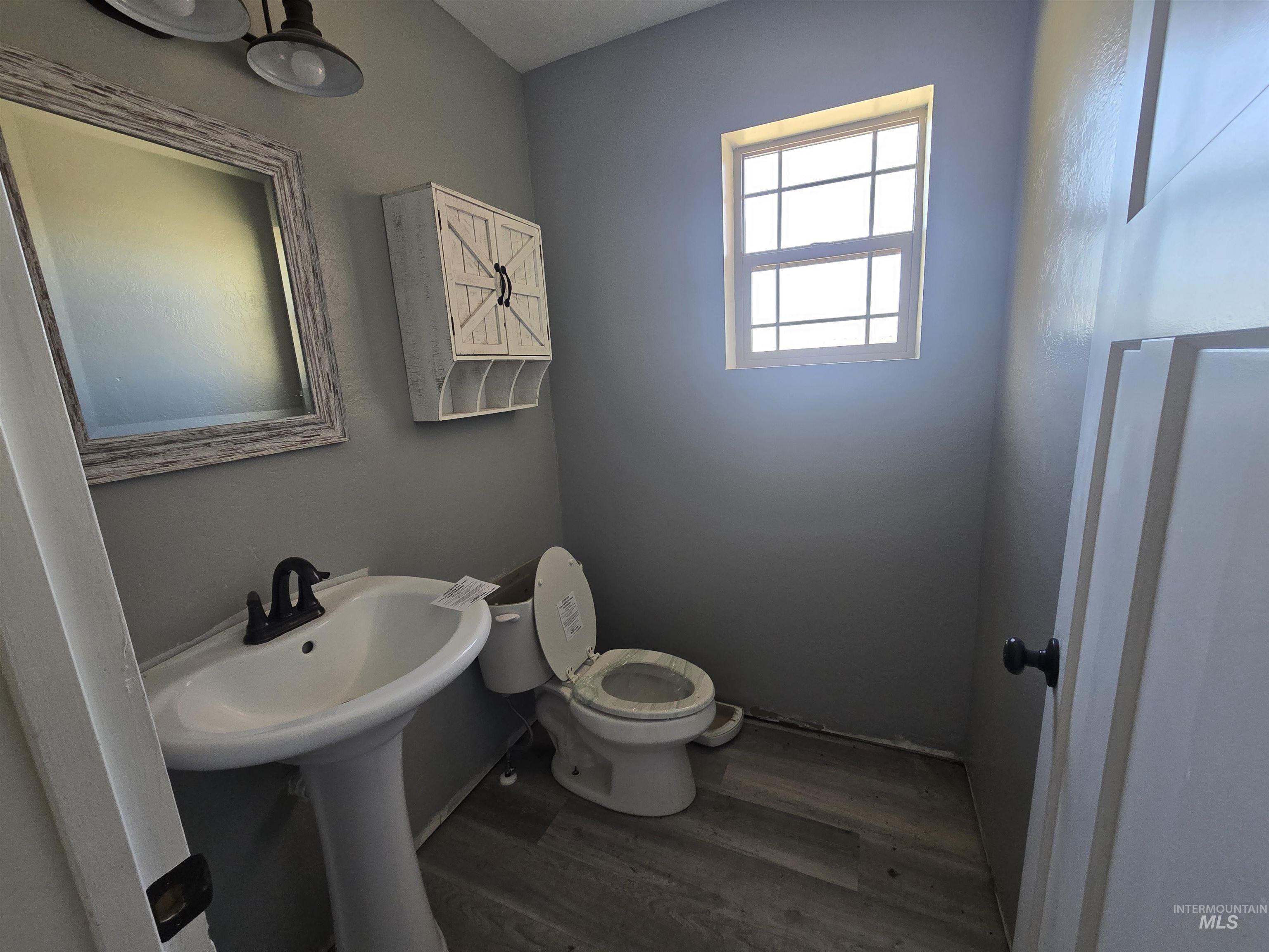 181 Villa Dr., Heyburn, Idaho 83336, 3 Bedrooms, 3 Bathrooms, Residential For Sale, Price $345,000,MLS 98967198