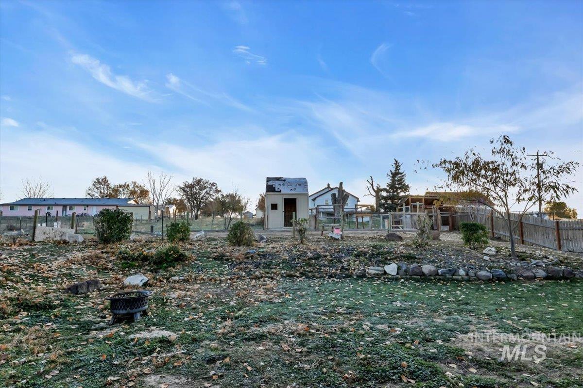 15046 Burger Lane, Caldwell, Idaho 83607, 3 Bedrooms, 2 Bathrooms, Residential For Sale, Price $479,900,MLS 98967199