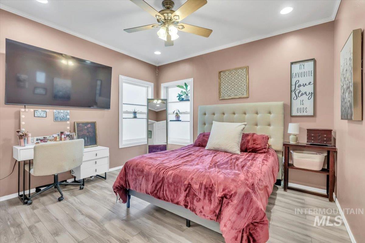 15046 Burger Lane, Caldwell, Idaho 83607, 3 Bedrooms, 2 Bathrooms, Residential For Sale, Price $479,900,MLS 98967199