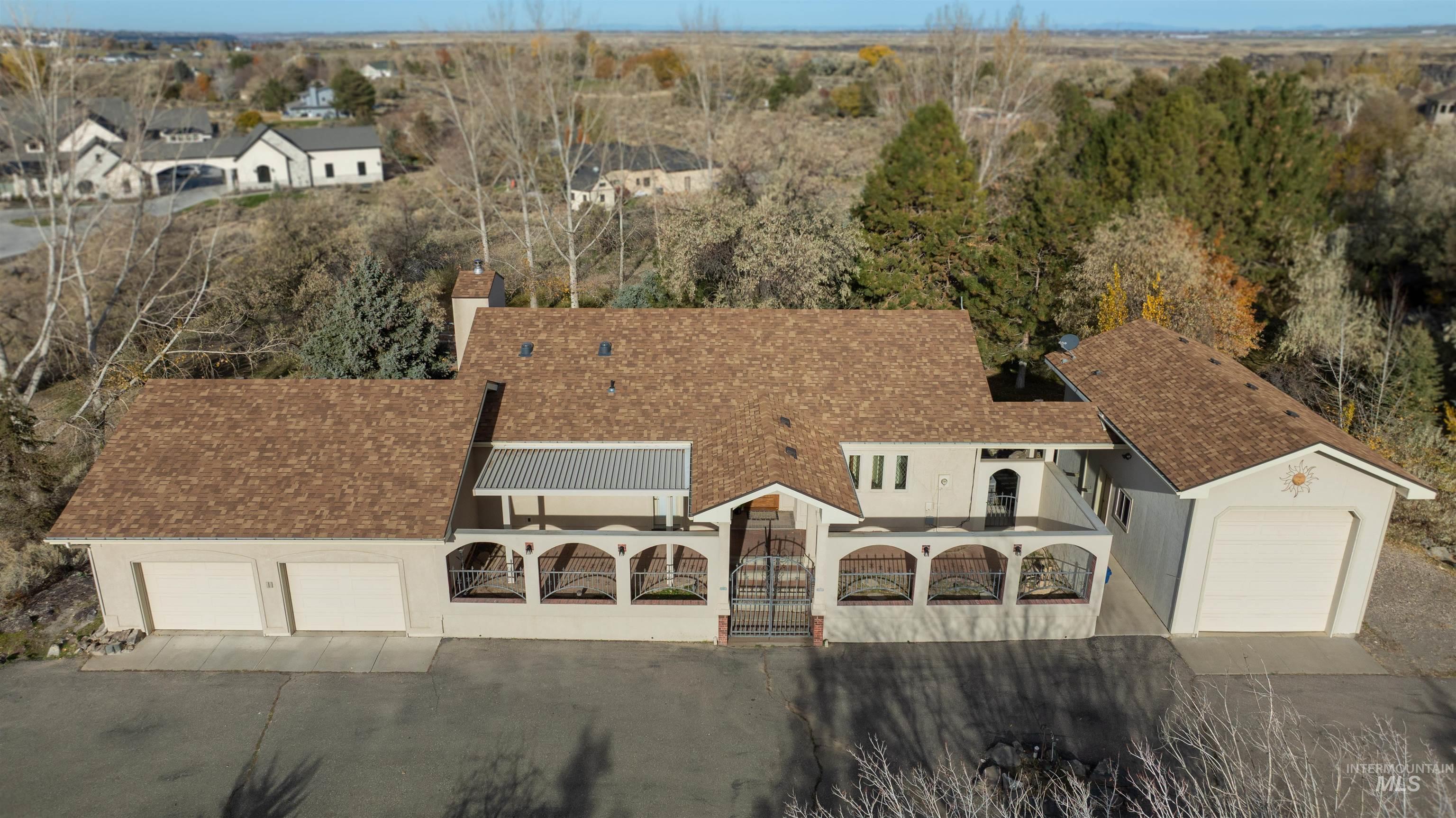 4065 N Canyon Ridge Dr, Twin Falls, Idaho 83301, 3 Bedrooms, 3 Bathrooms, Residential For Sale, Price $650,000,MLS 98967212