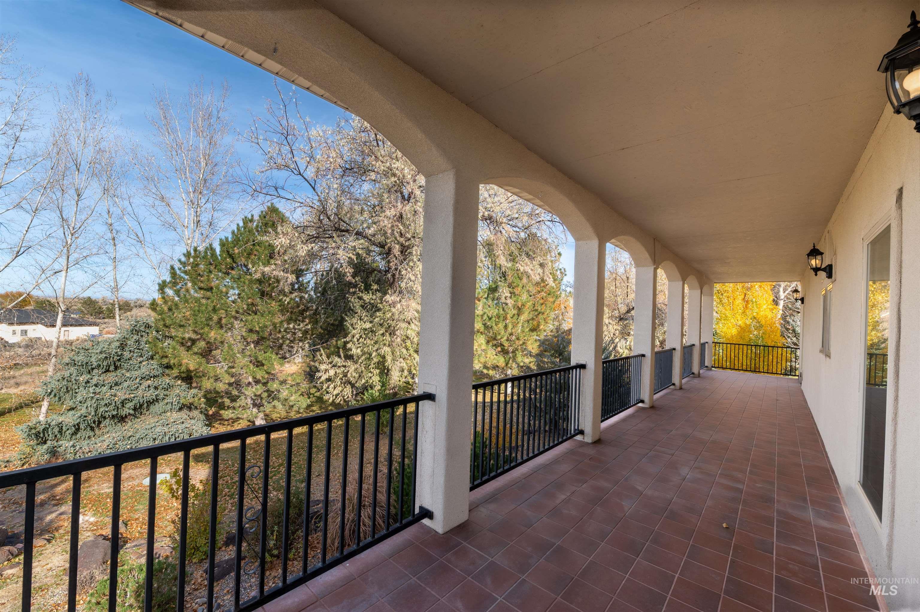 4065 N Canyon Ridge Dr, Twin Falls, Idaho 83301, 3 Bedrooms, 3 Bathrooms, Residential For Sale, Price $650,000,MLS 98967212