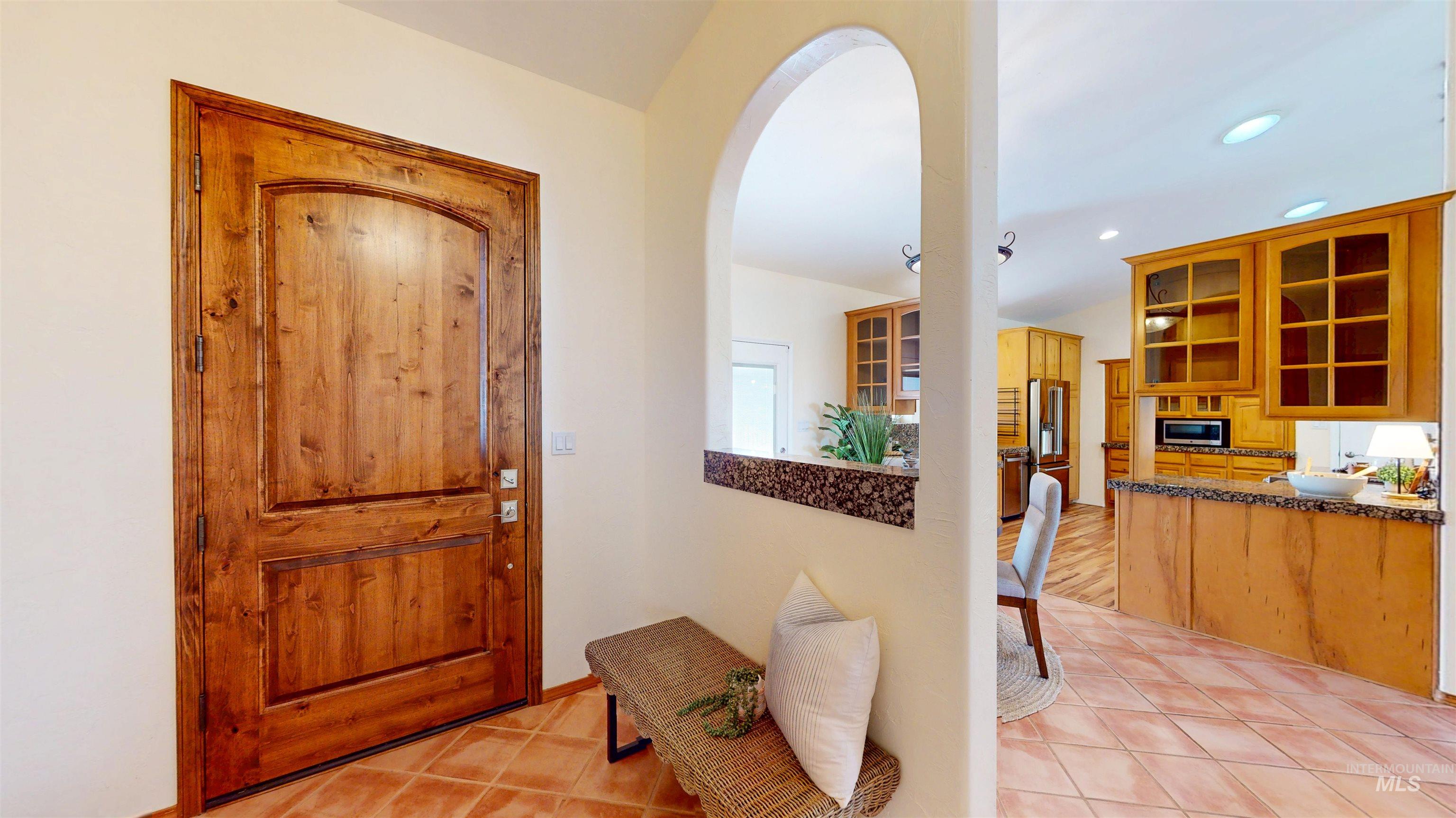 4065 N Canyon Ridge Dr, Twin Falls, Idaho 83301, 3 Bedrooms, 3 Bathrooms, Residential For Sale, Price $650,000,MLS 98967212