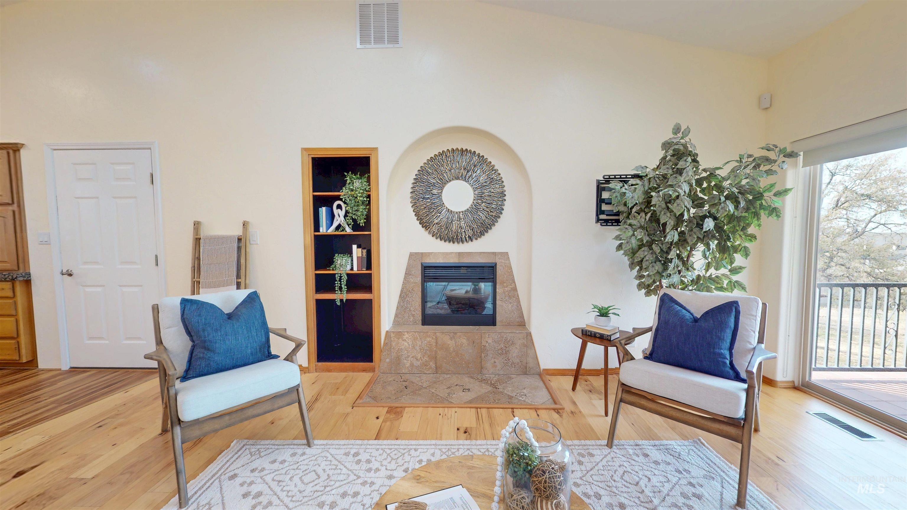 4065 N Canyon Ridge Dr, Twin Falls, Idaho 83301, 3 Bedrooms, 3 Bathrooms, Residential For Sale, Price $650,000,MLS 98967212