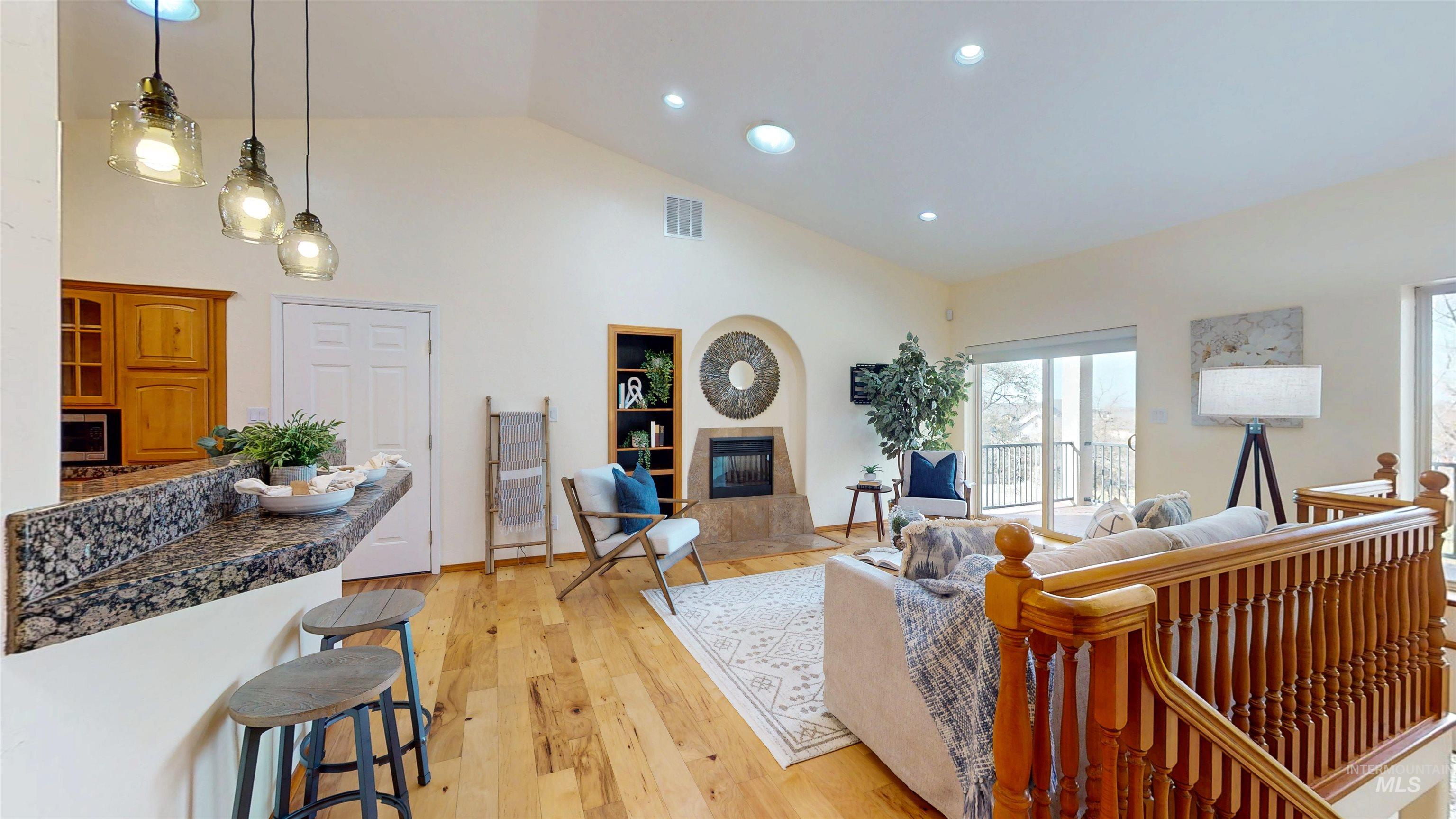 4065 N Canyon Ridge Dr, Twin Falls, Idaho 83301, 3 Bedrooms, 3 Bathrooms, Residential For Sale, Price $650,000,MLS 98967212