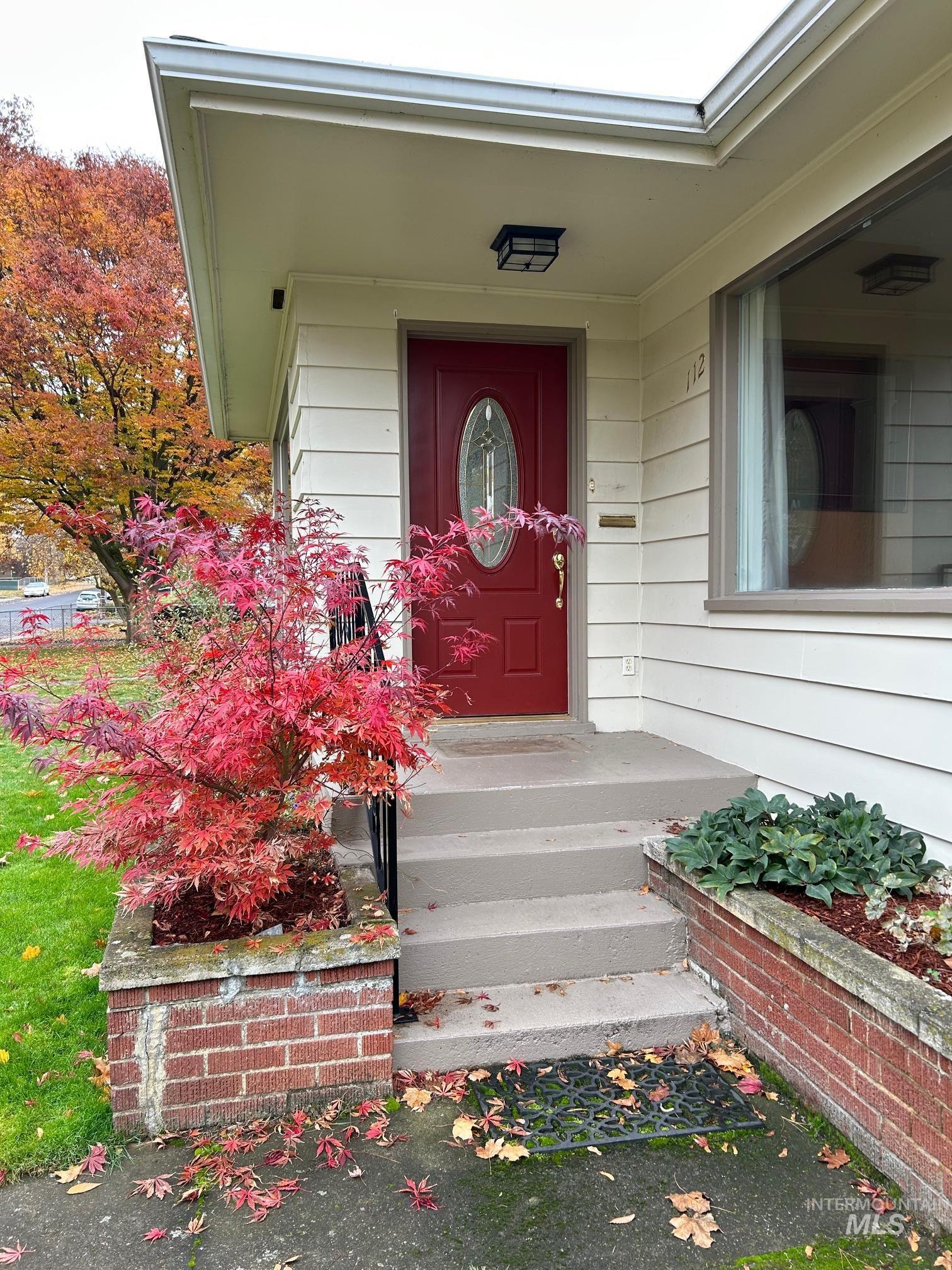 112 17th Ave, Lewiston, Idaho 83501, 3 Bedrooms, 2 Bathrooms, Residential For Sale, Price $389,900,MLS 98967213